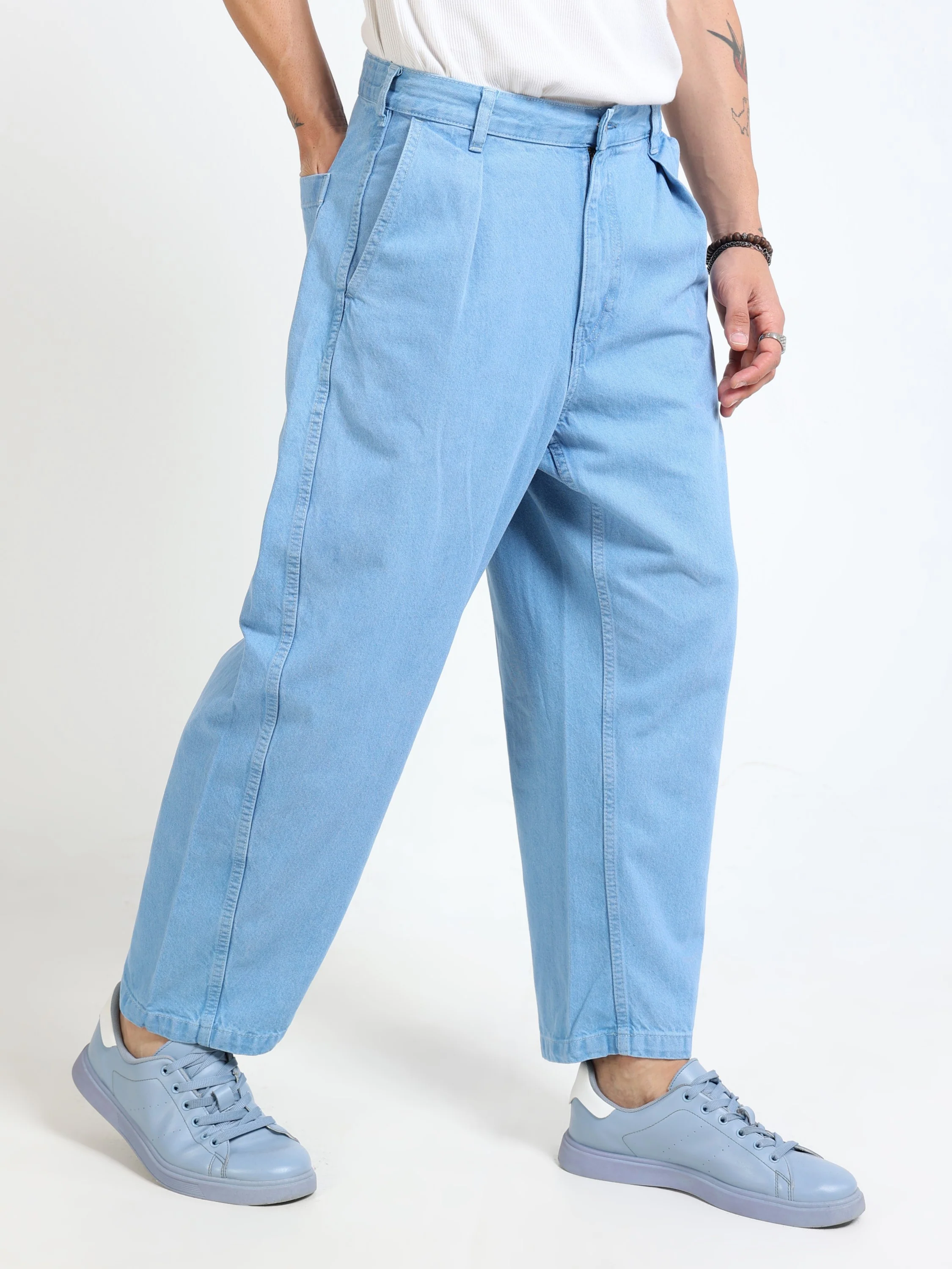 Men Blue Baagy Fit Denim - Image 4