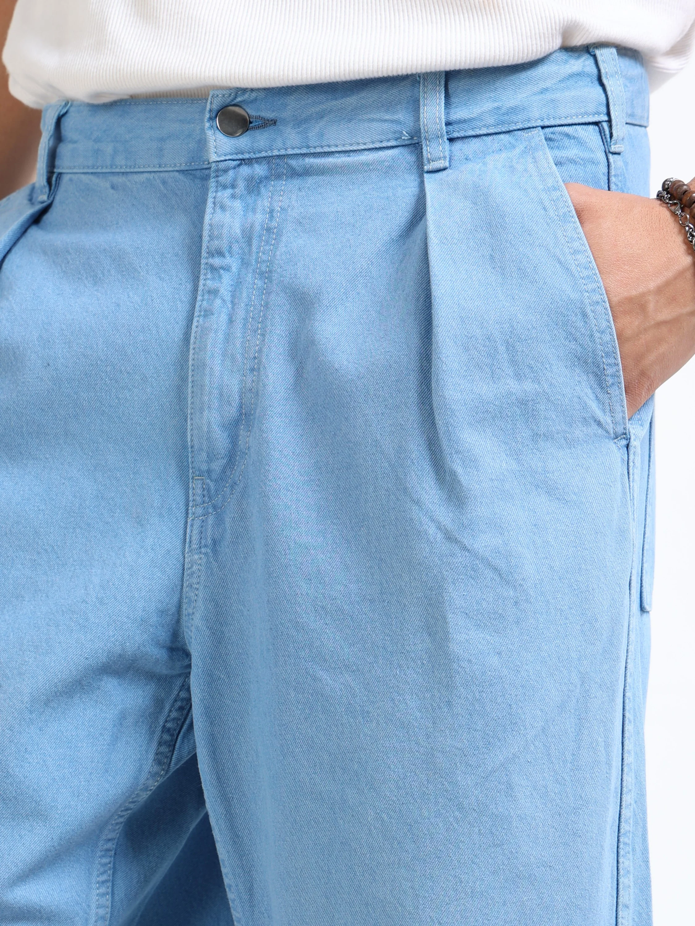Men Blue Baagy Fit Denim - Image 5