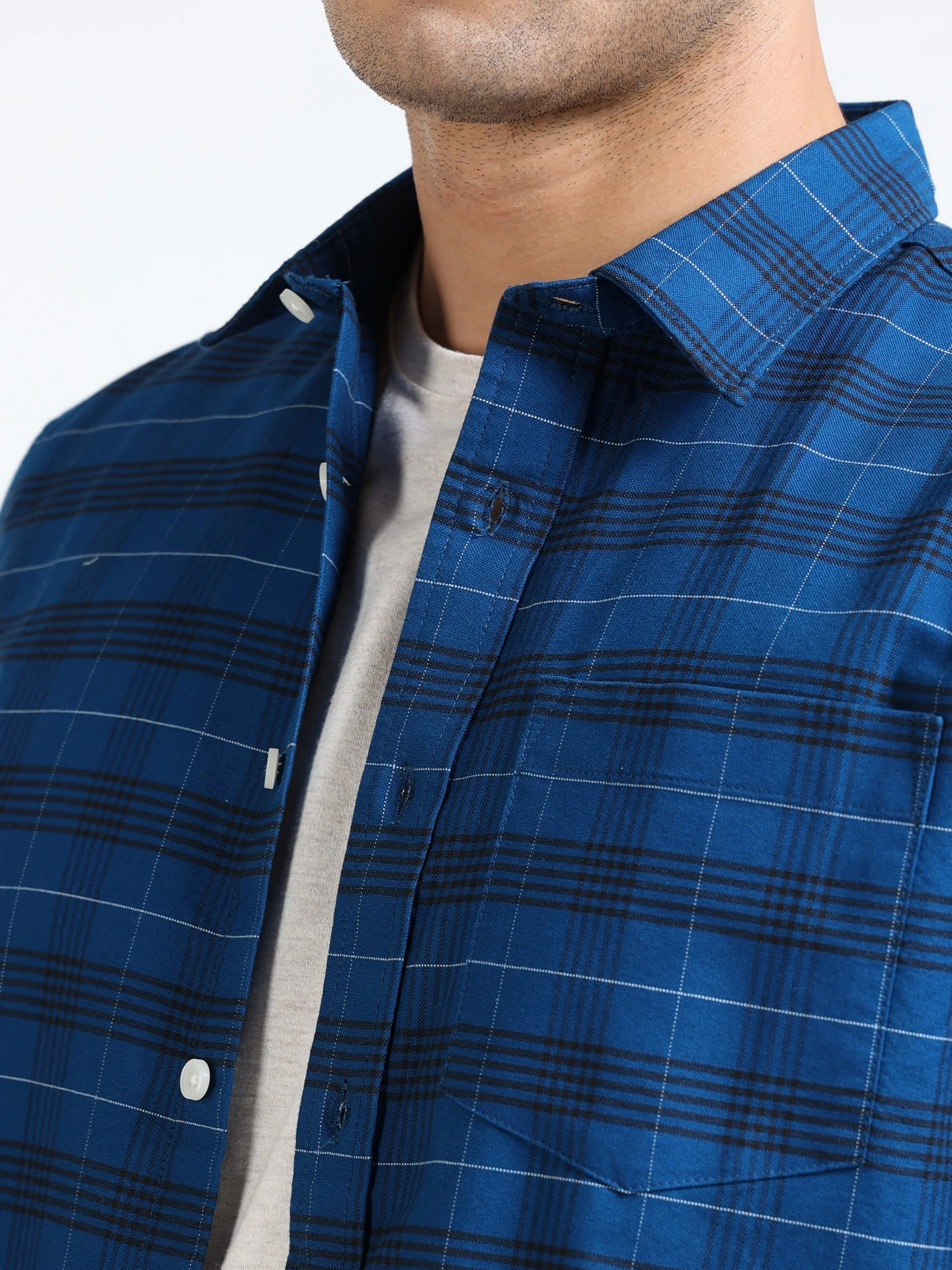 Men Slim Fit Blue & Black Shirt - Image 3