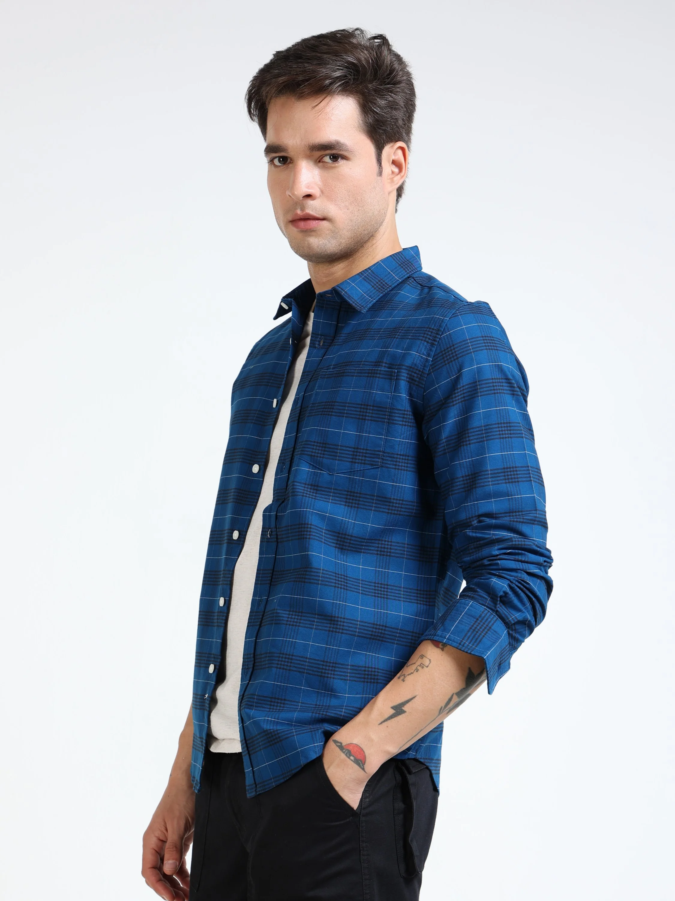 Men Slim Fit Blue & Black Shirt - Image 5