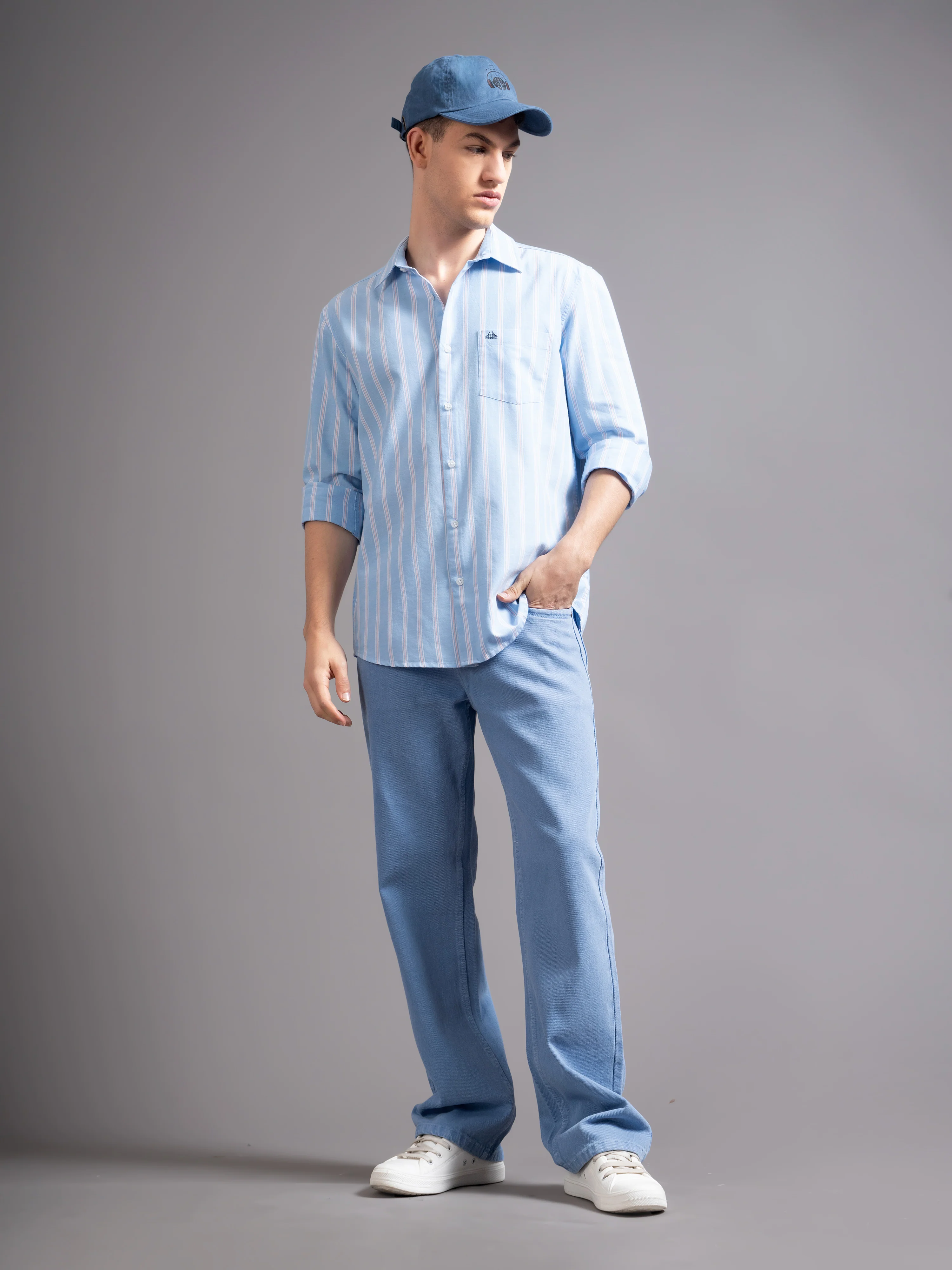 Men Blue Casual Shirt - Image 2