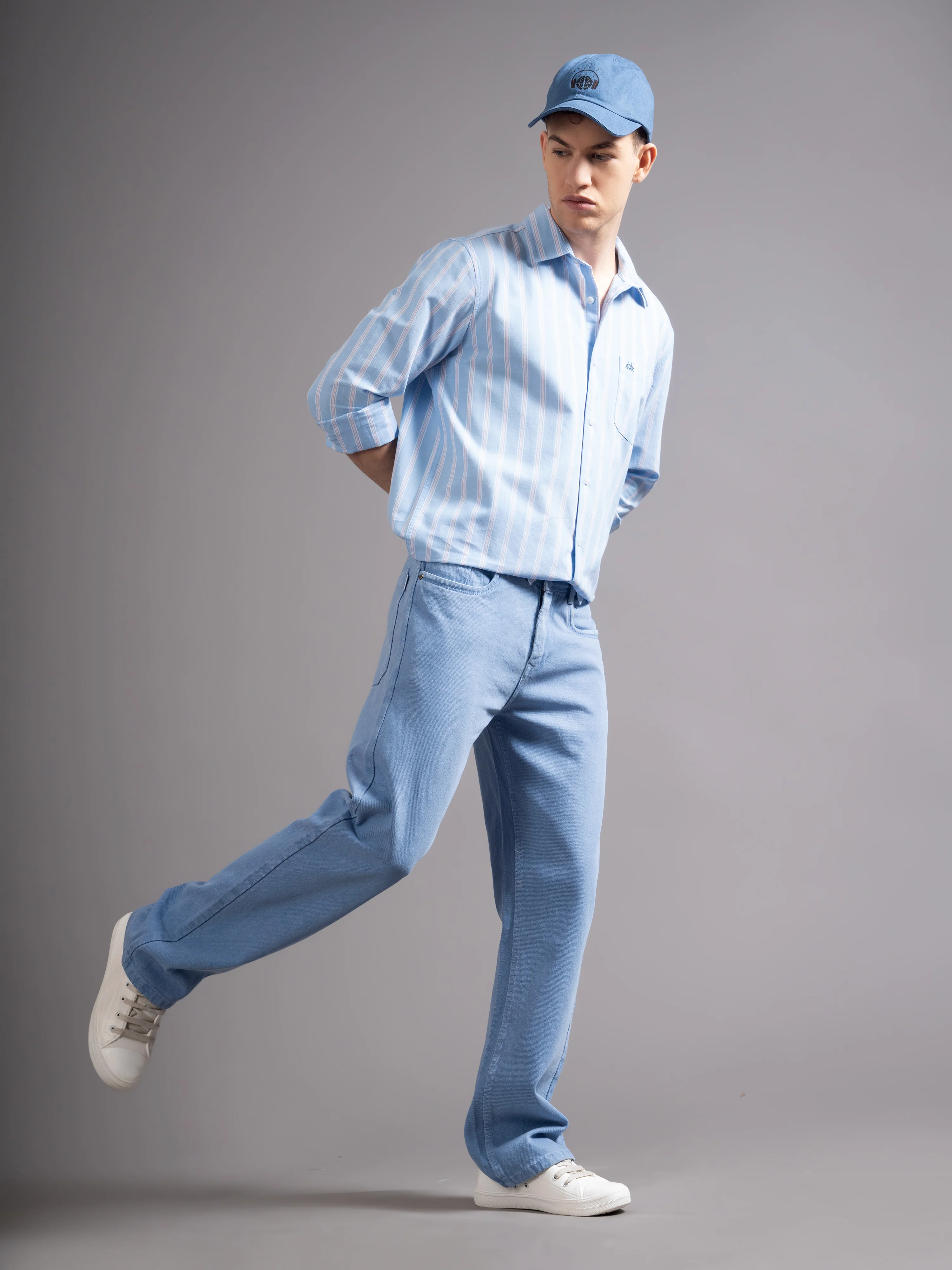 Men Blue Casual Shirt - Image 8