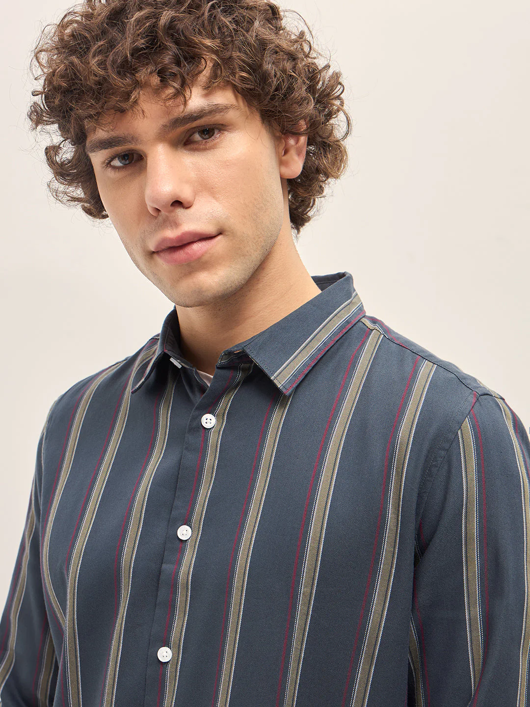Men Blue Casual Shirt - Image 5