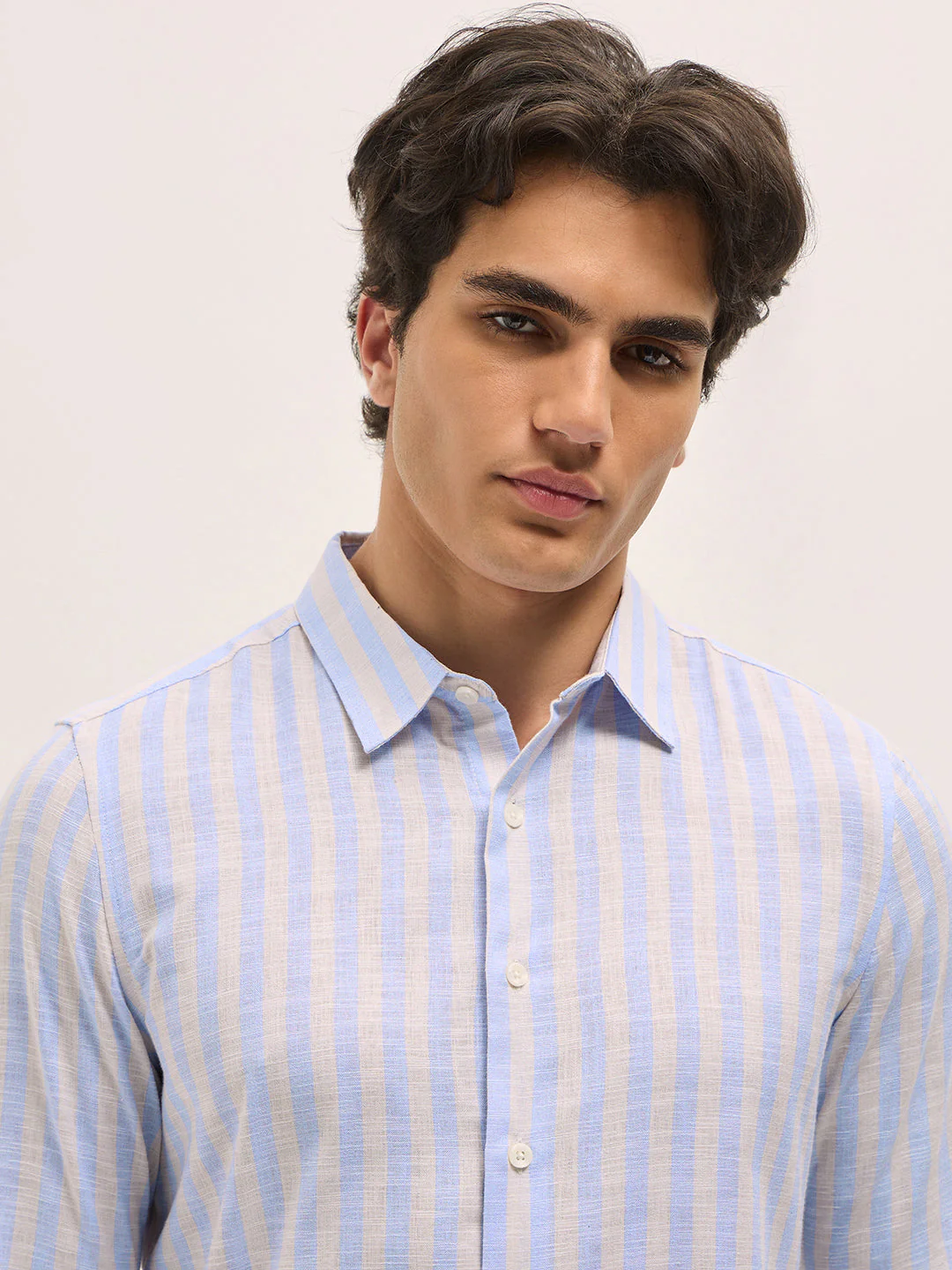 Men Blue Casual Shirt - Image 5
