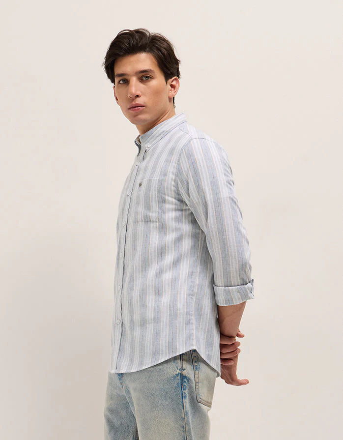 Men Blue Casual Shirt - Image 3