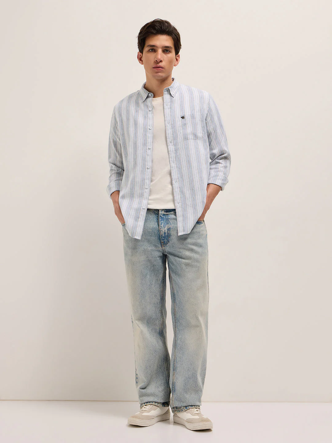 Men Blue Casual Shirt - Image 5