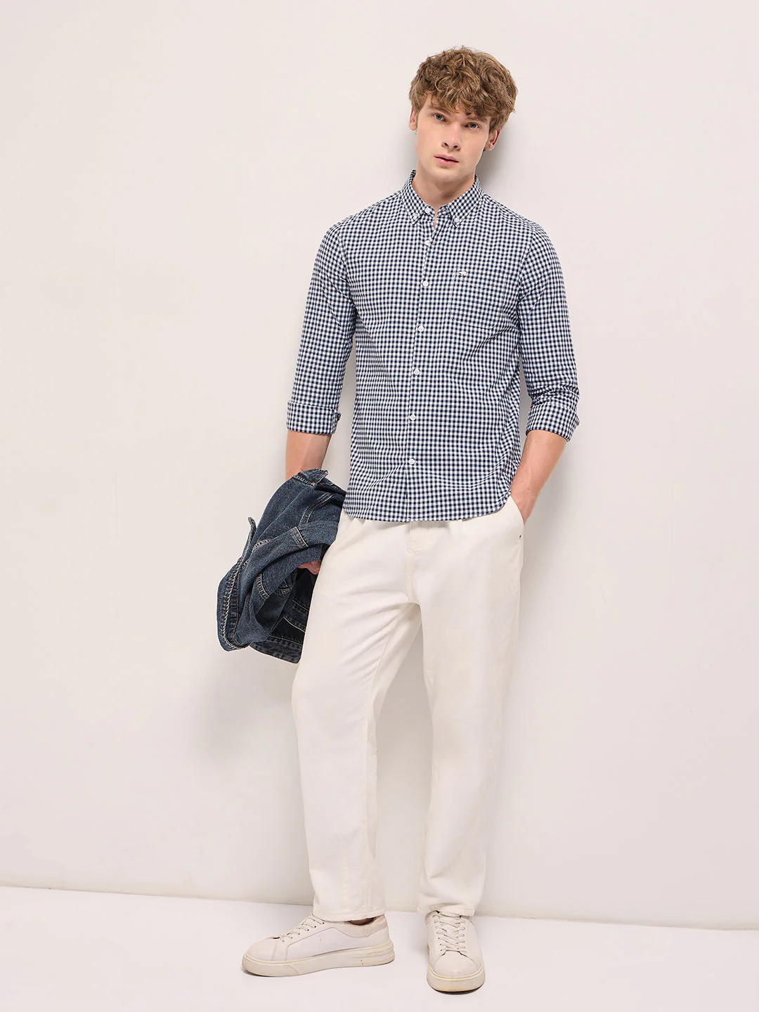 Men Blue Casual Shirt - Image 4