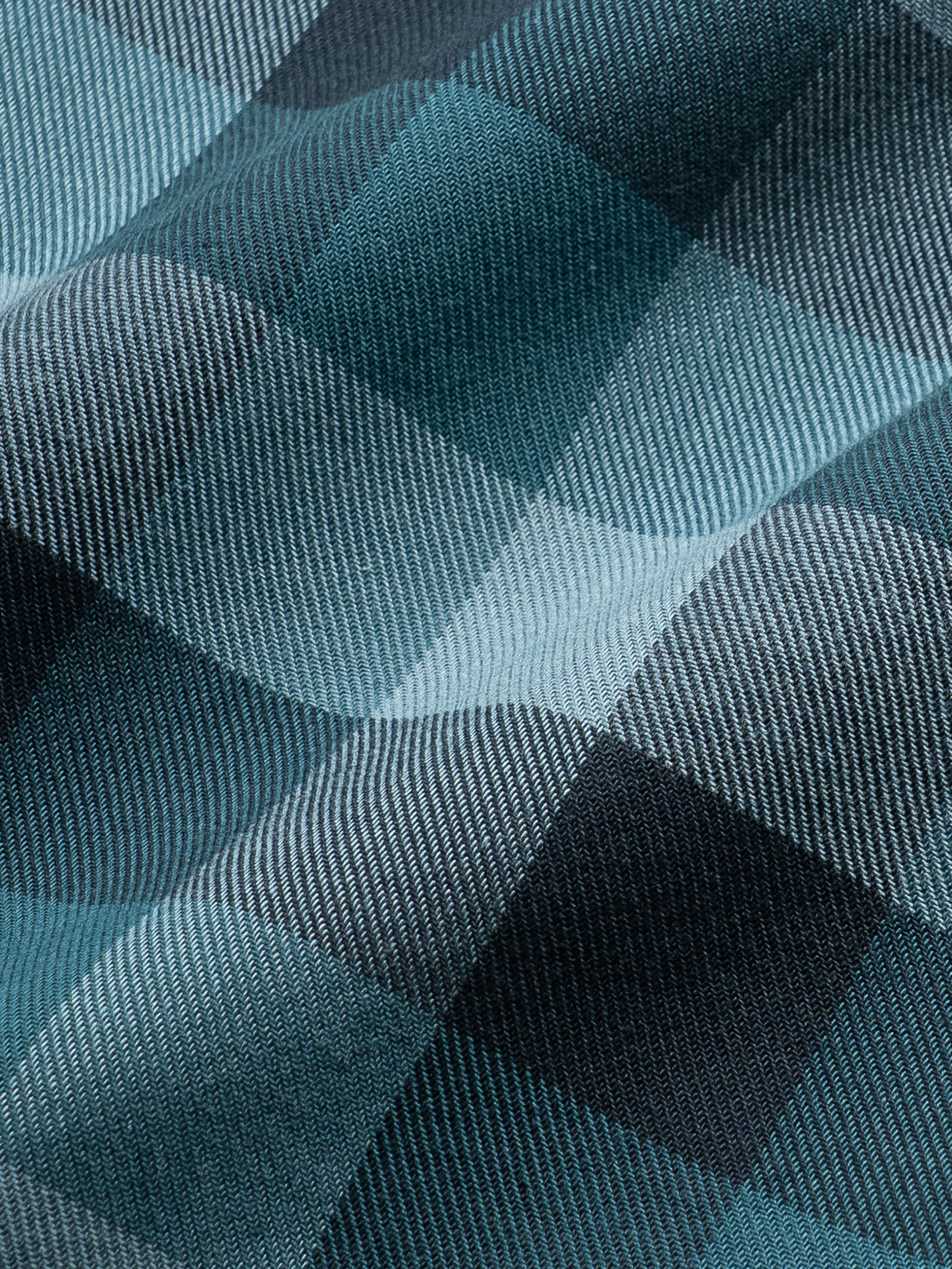 Men Blue Checked Shirt - Image 8