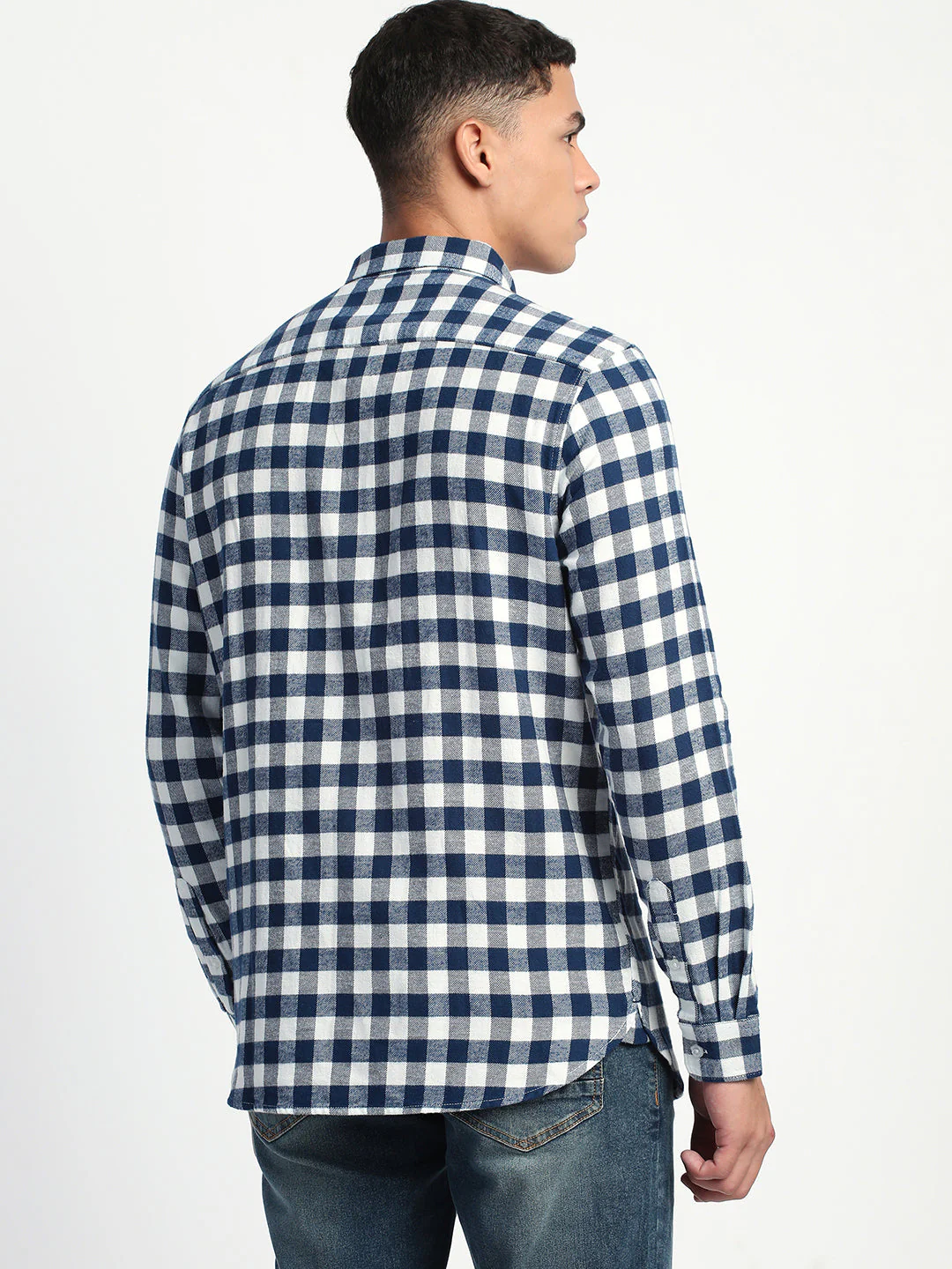 Men Blue Checked Slim Fit Casual Shirt - Image 4