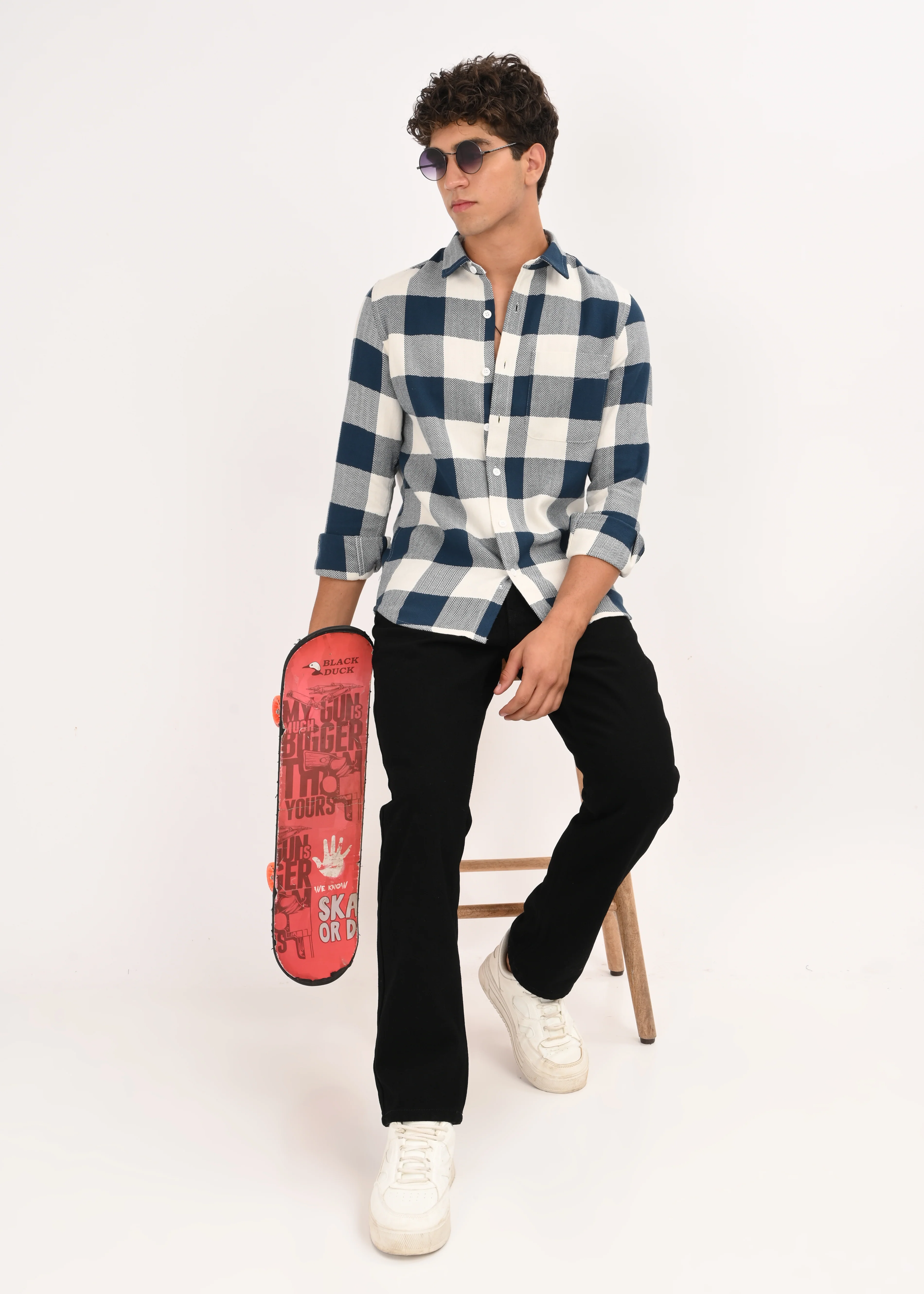 Men Blue Classic Bold Checked Shirt - Image 4
