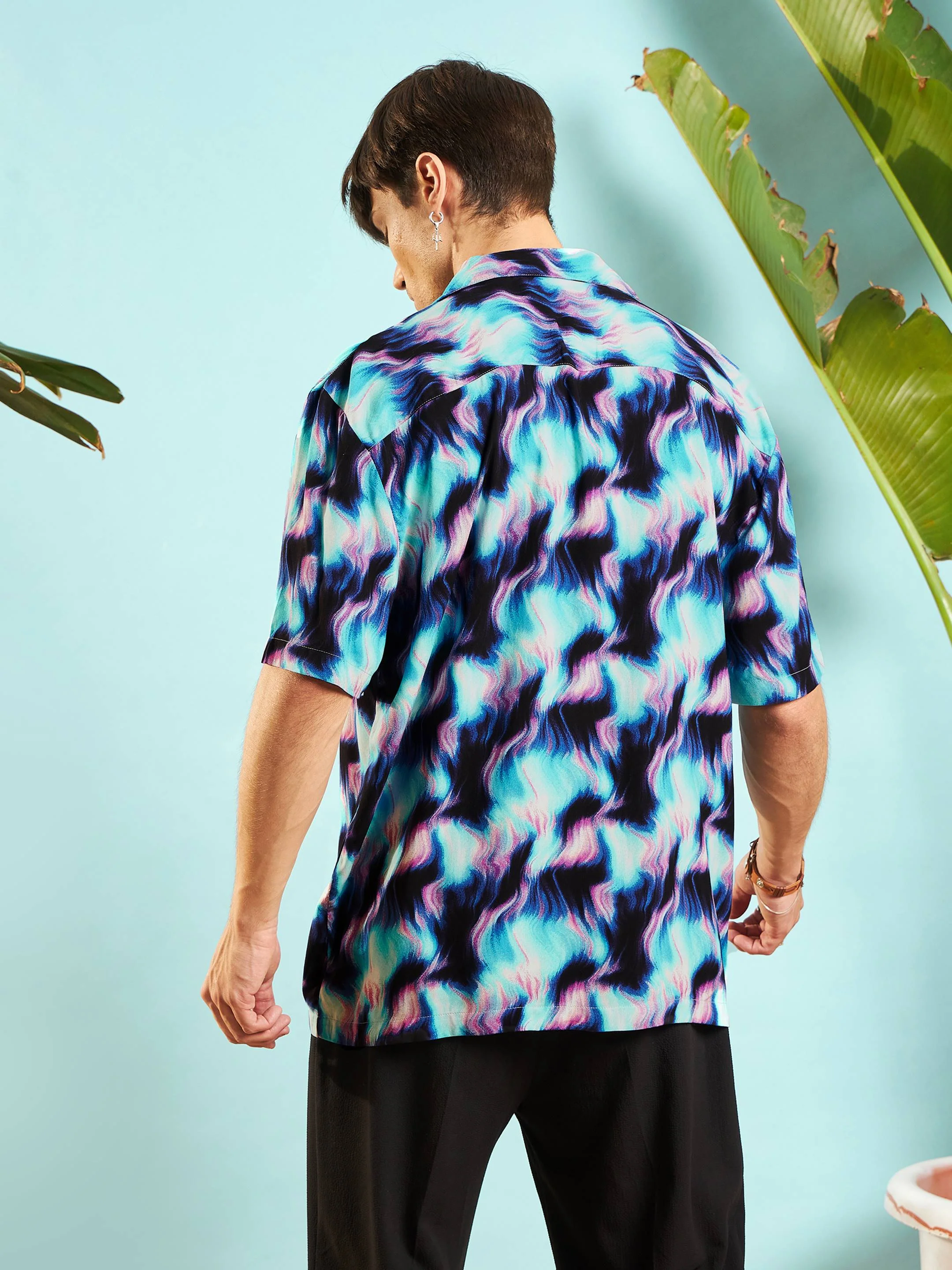 Men Blue Conversational Print Relax Fit Shirt - Image 5