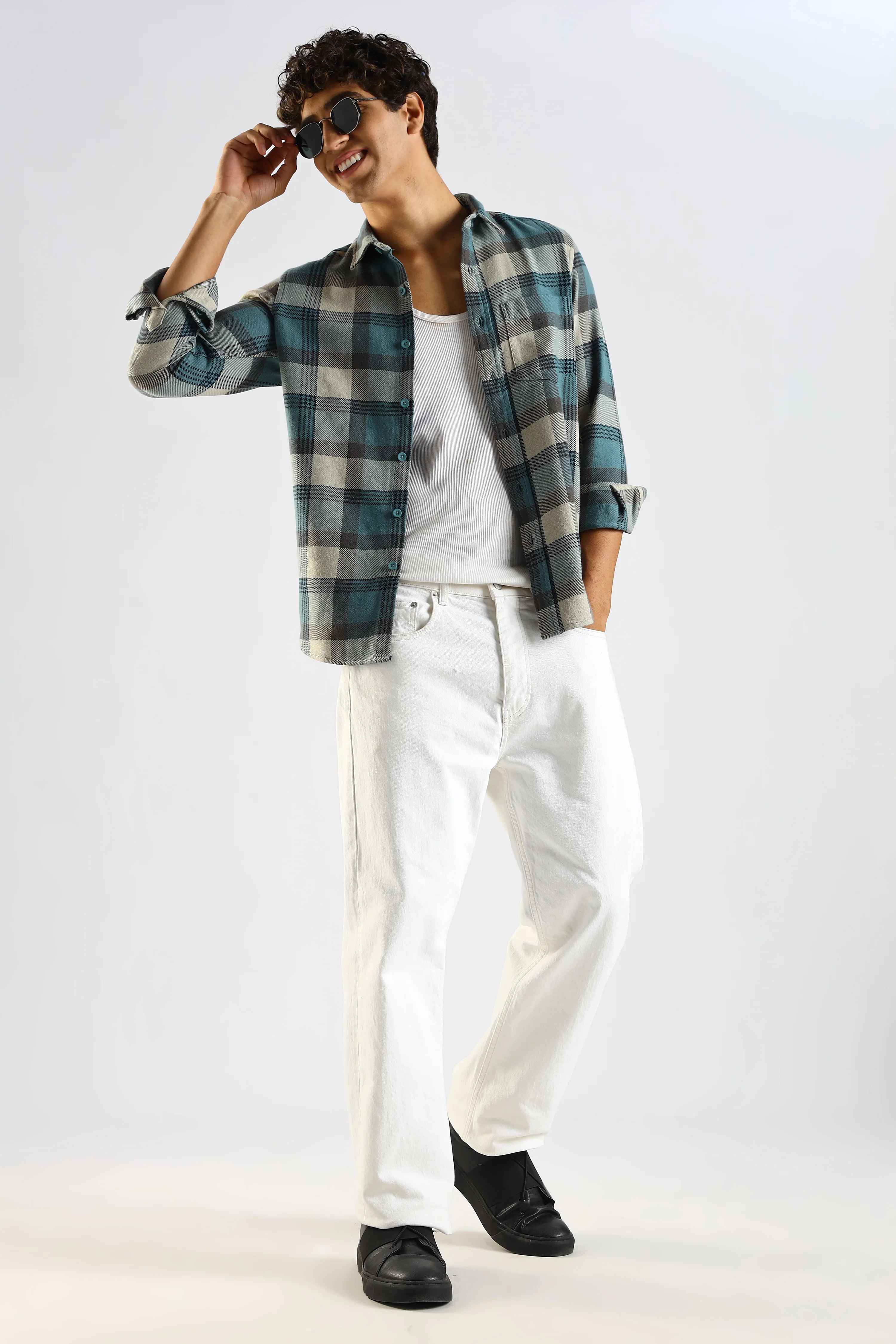 Men Blue Cotton Blend Checked Shirt - Image 8