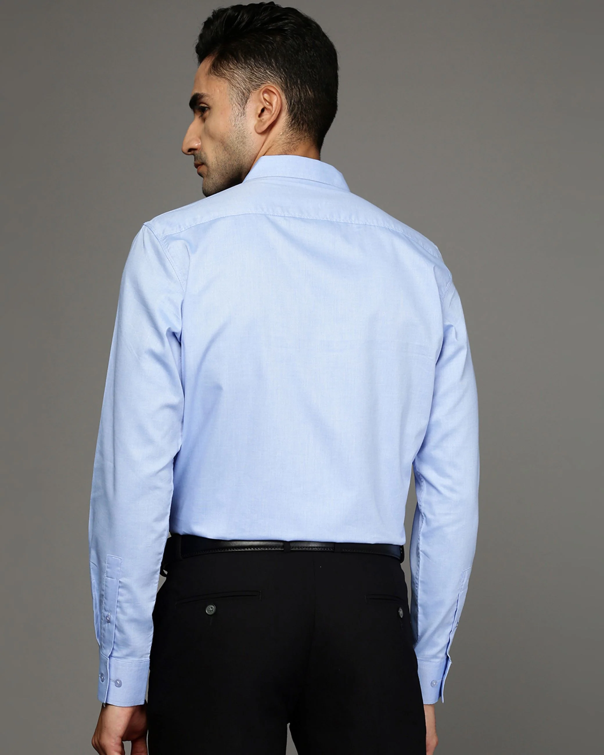 Men Blue Cotton Blend Slim Shirt - Image 3