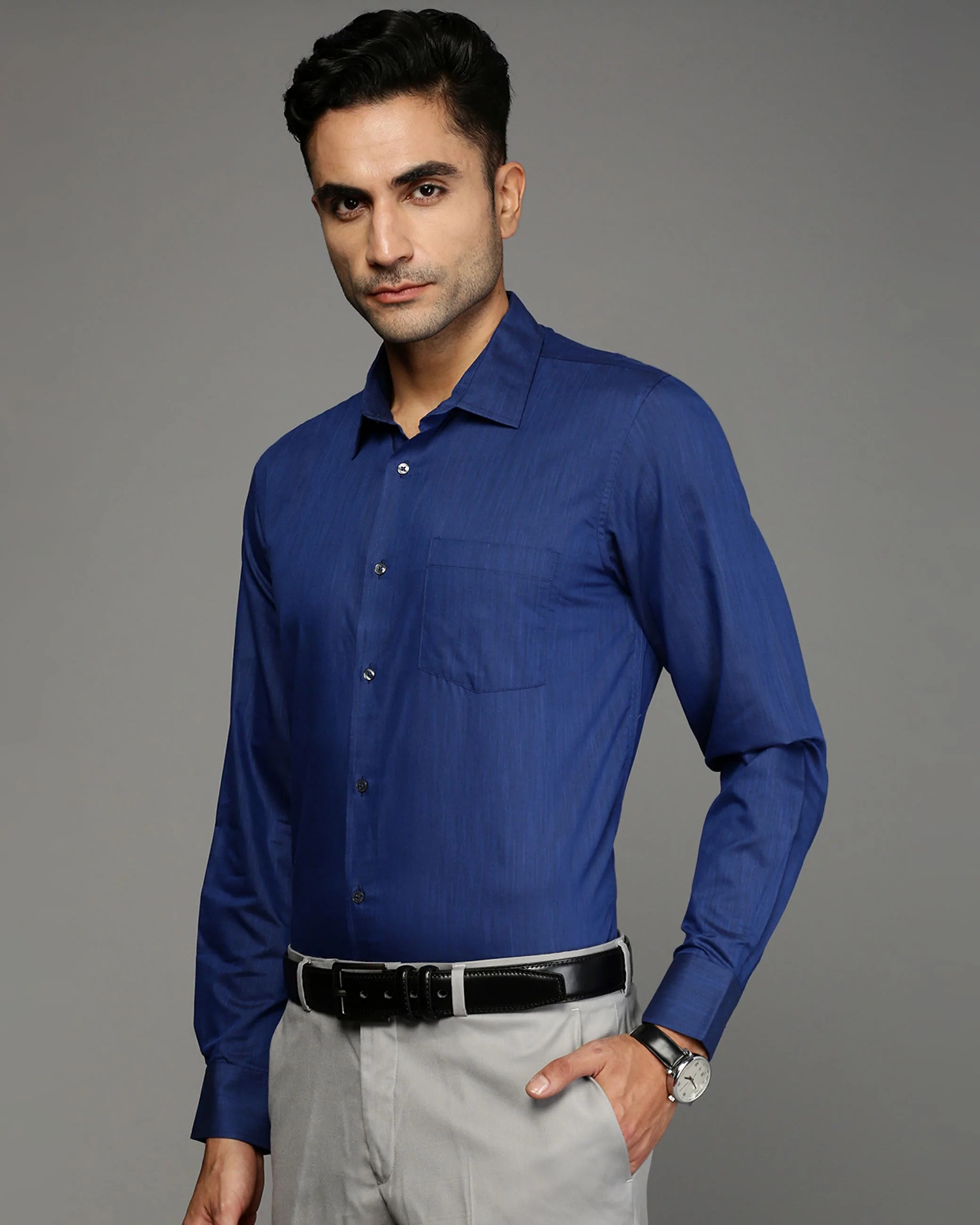 Men Blue Cotton Blend Slim Shirt - Image 3