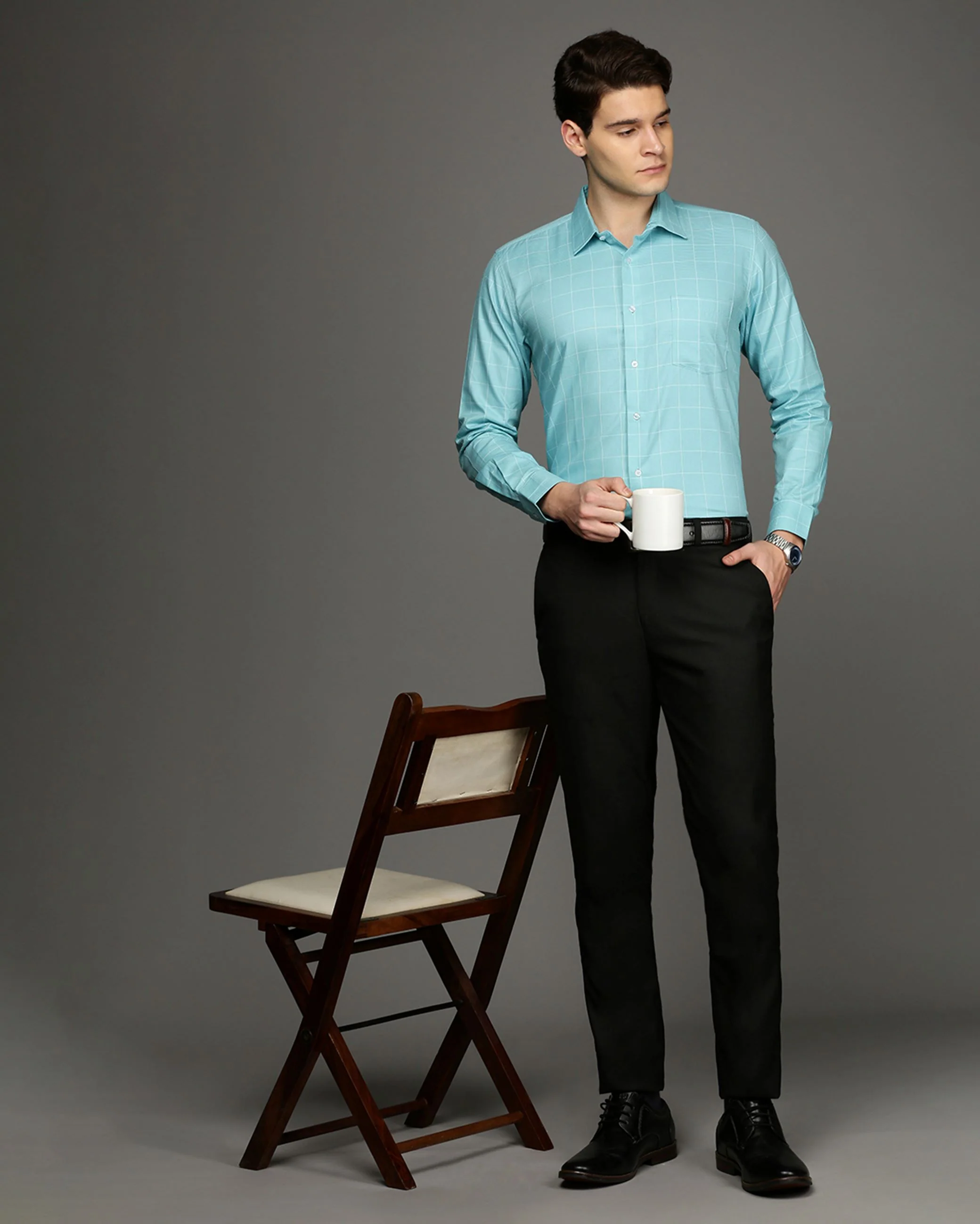 Men Blue Cotton Blend Slim Shirt - Image 5