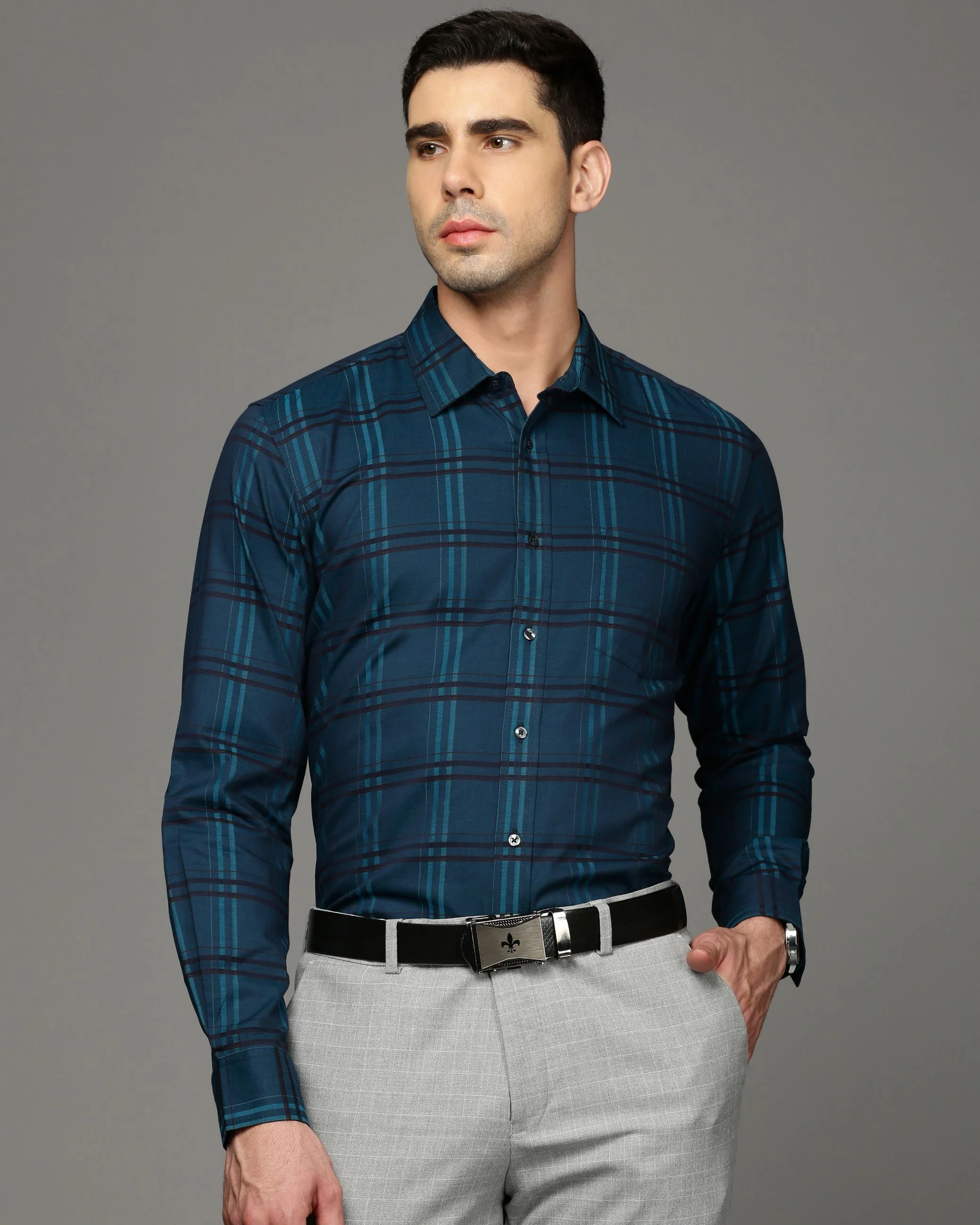 Men Blue Cotton Blend Slim Shirt - Image 2
