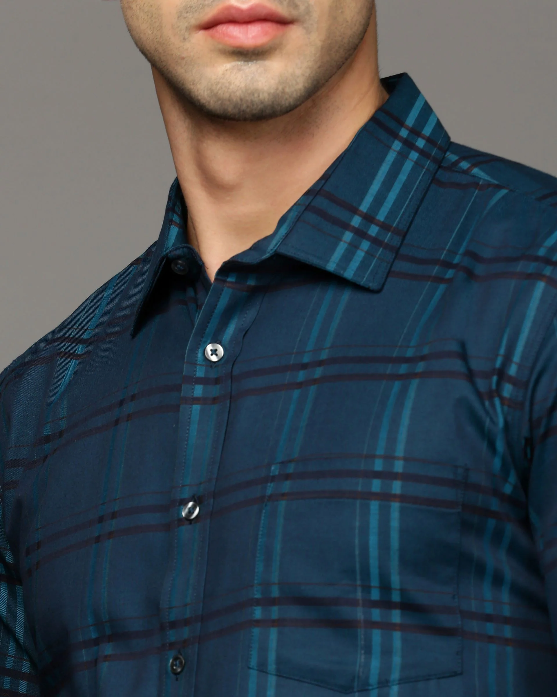 Men Blue Cotton Blend Slim Shirt - Image 6