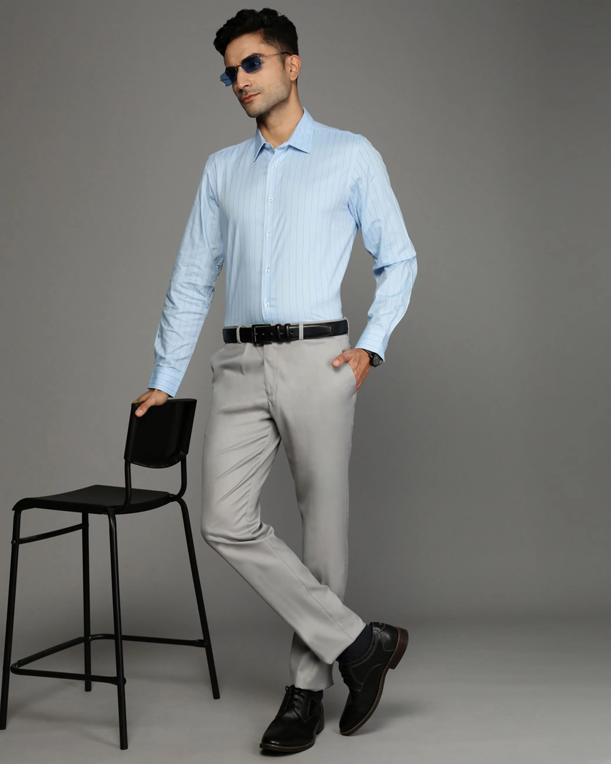 Men Blue Cotton Blend Slim Shirt - Image 5