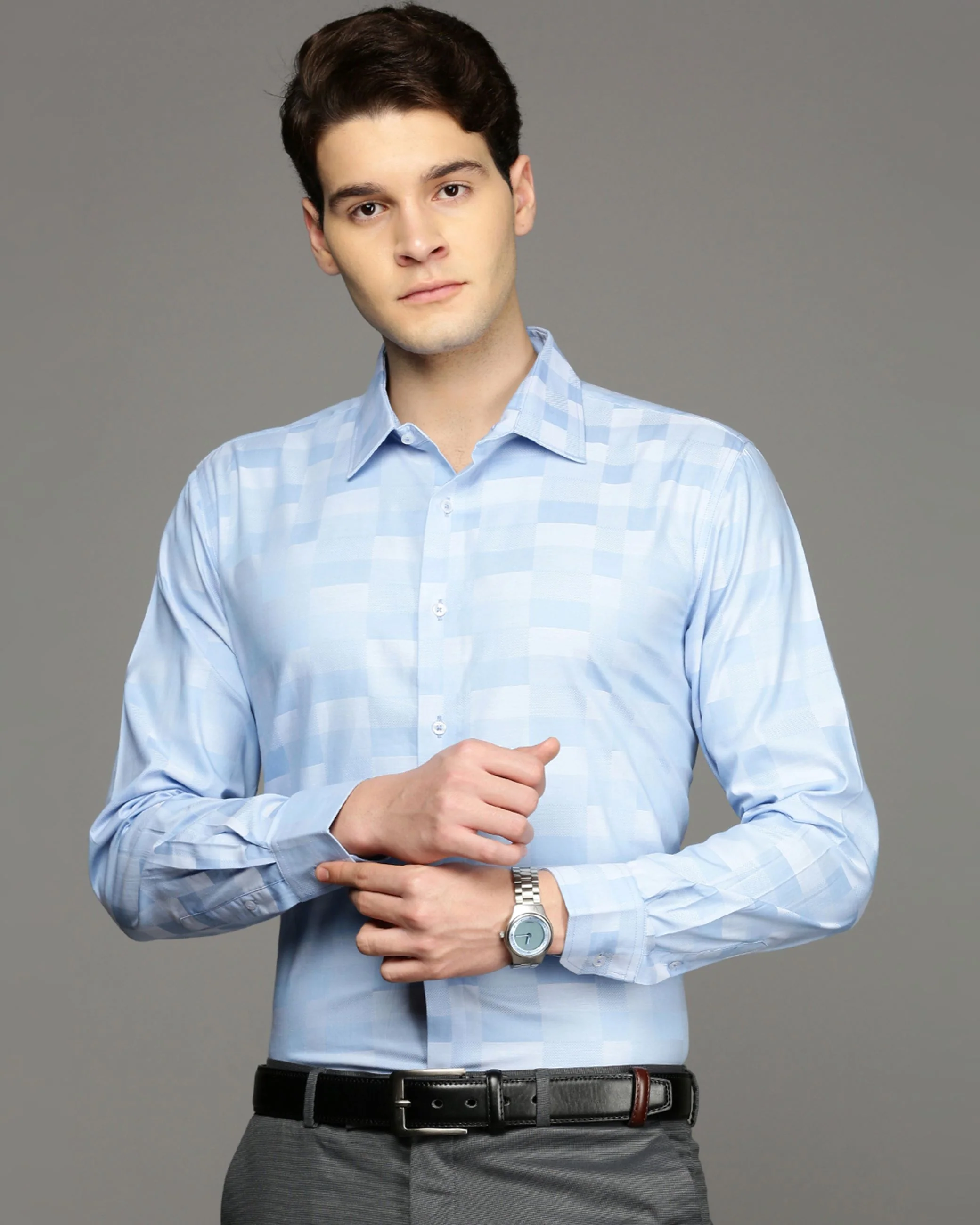 Men Blue Cotton Blend Slim Shirt - Image 2