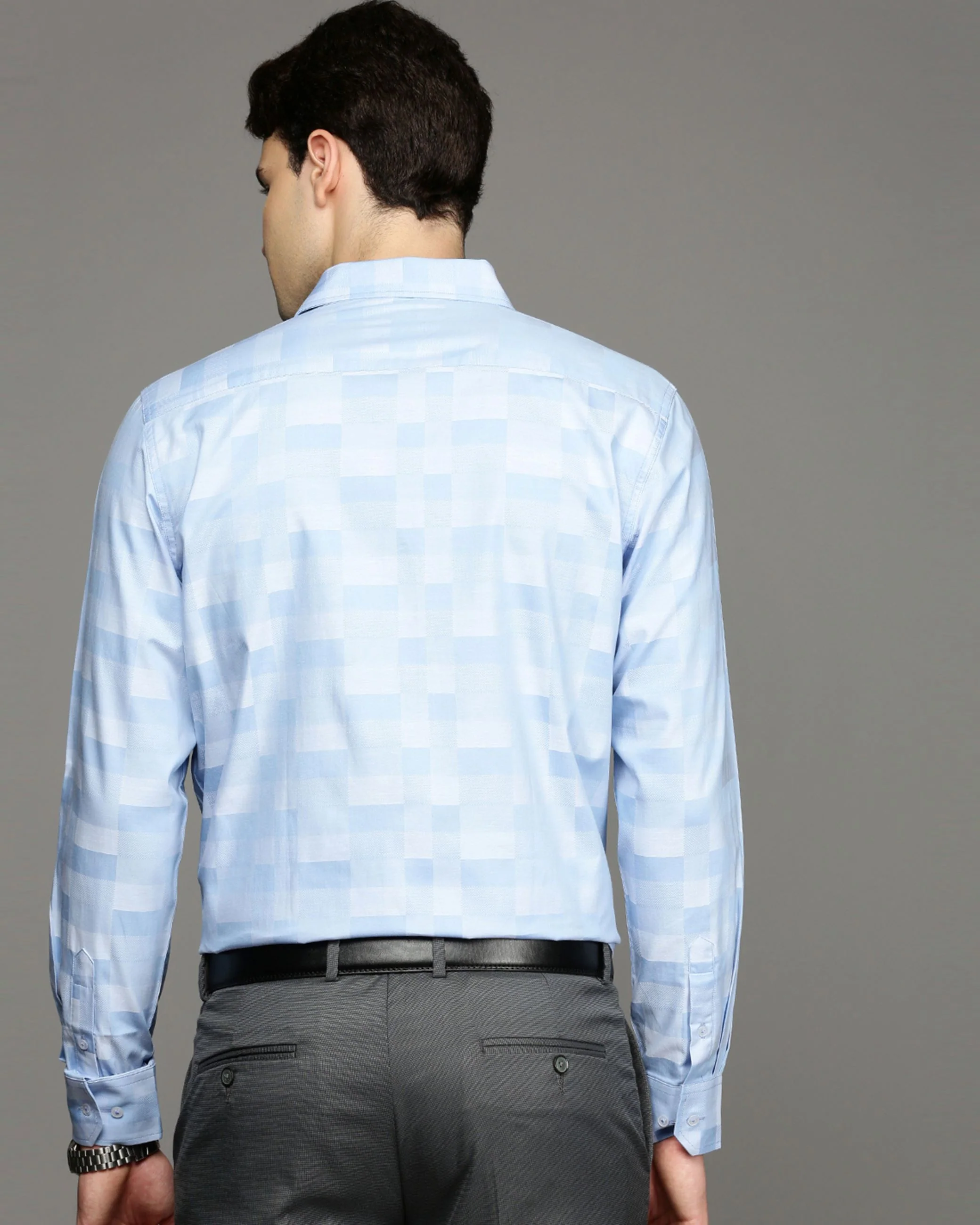 Men Blue Cotton Blend Slim Shirt - Image 4