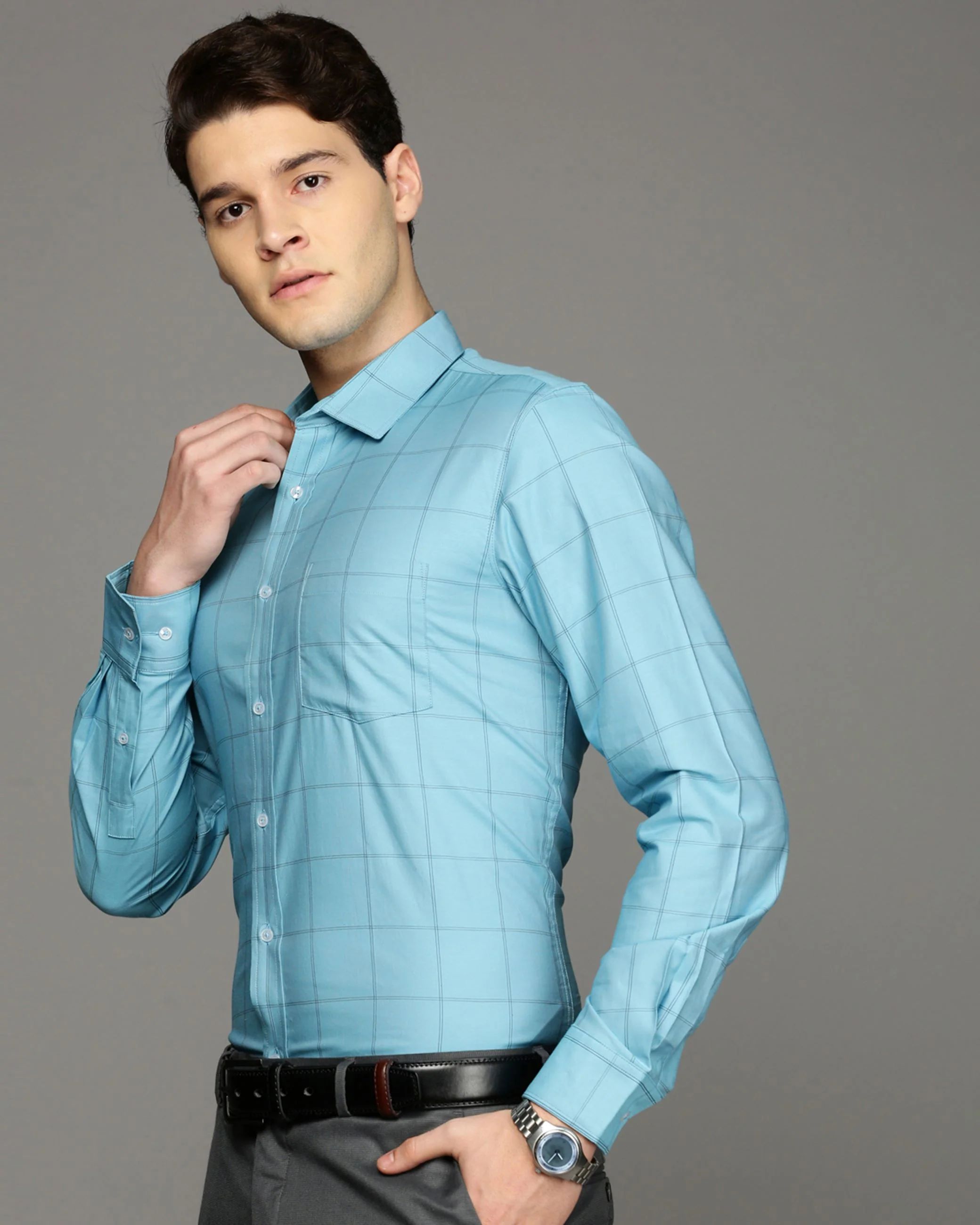 Men Blue Cotton Blend Slim Shirt - Image 3