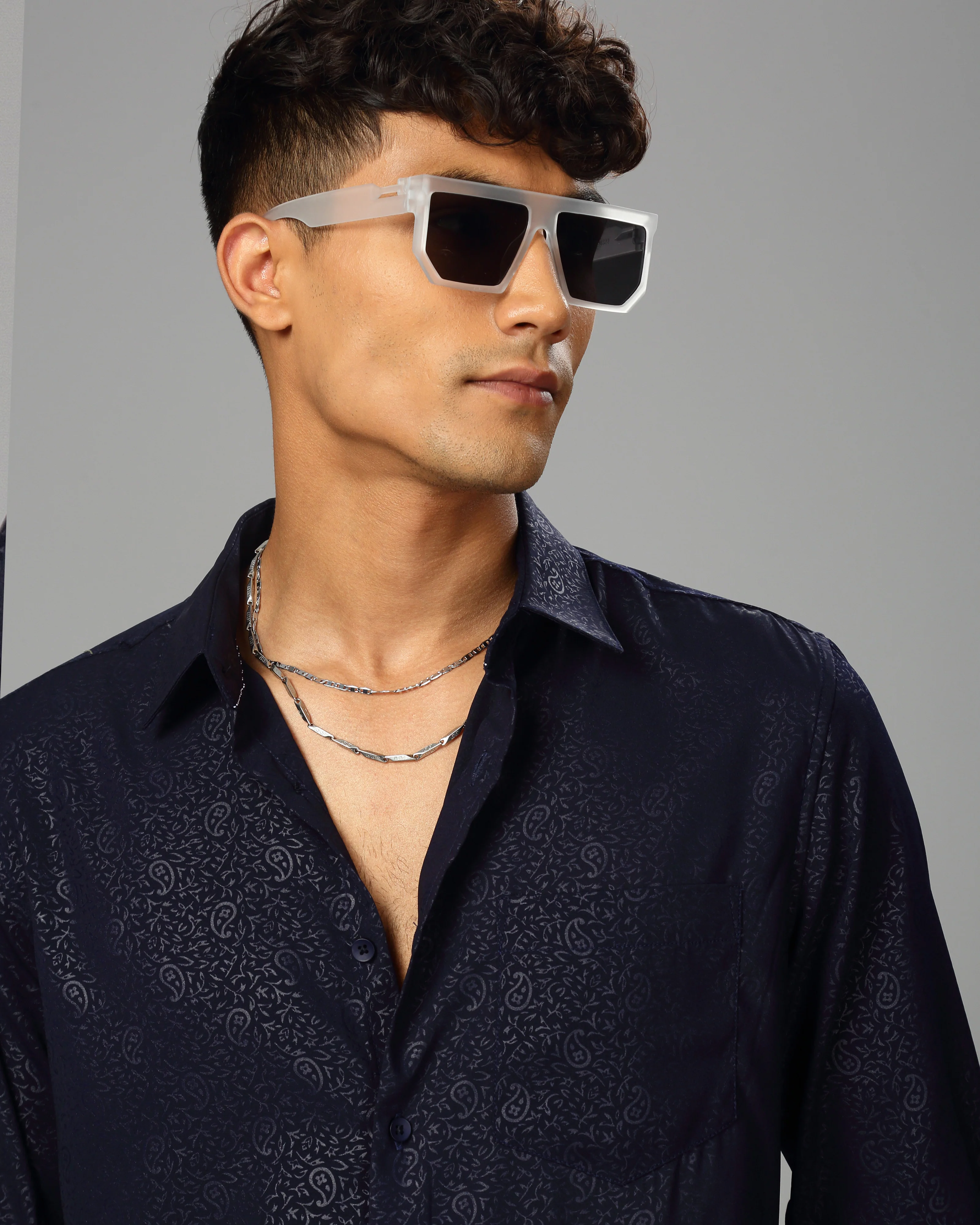 Men Blue Cotton Slim Shirt - Image 2