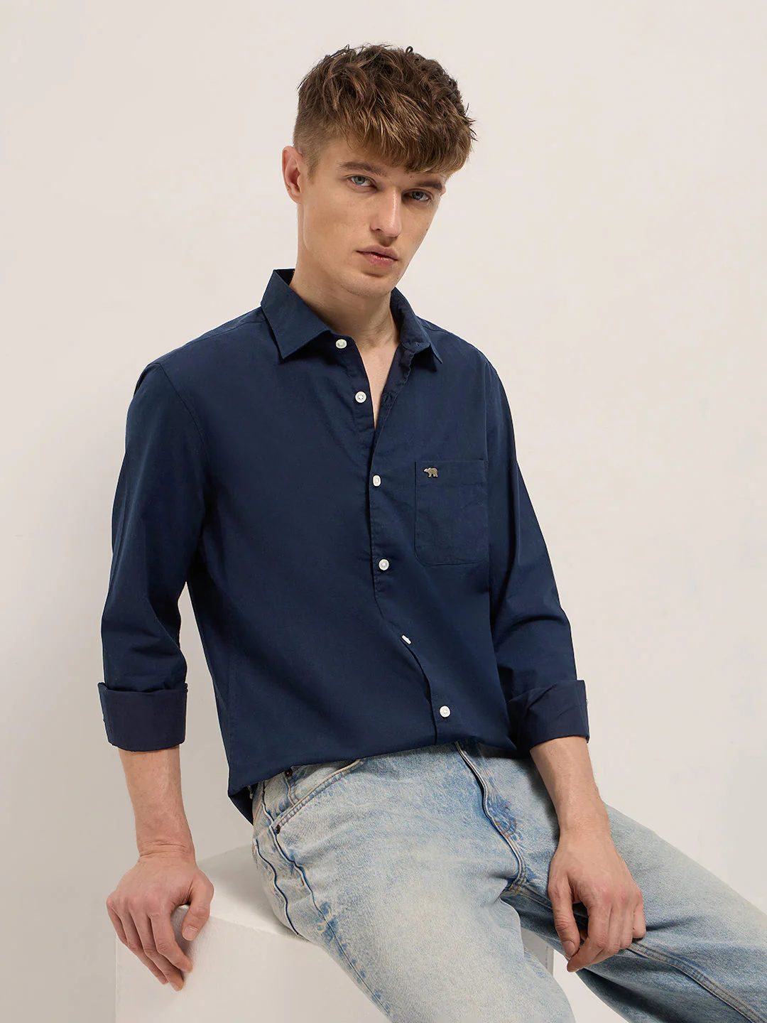 Men Blue Cotton Solid Slim Fit Casual Shirt
