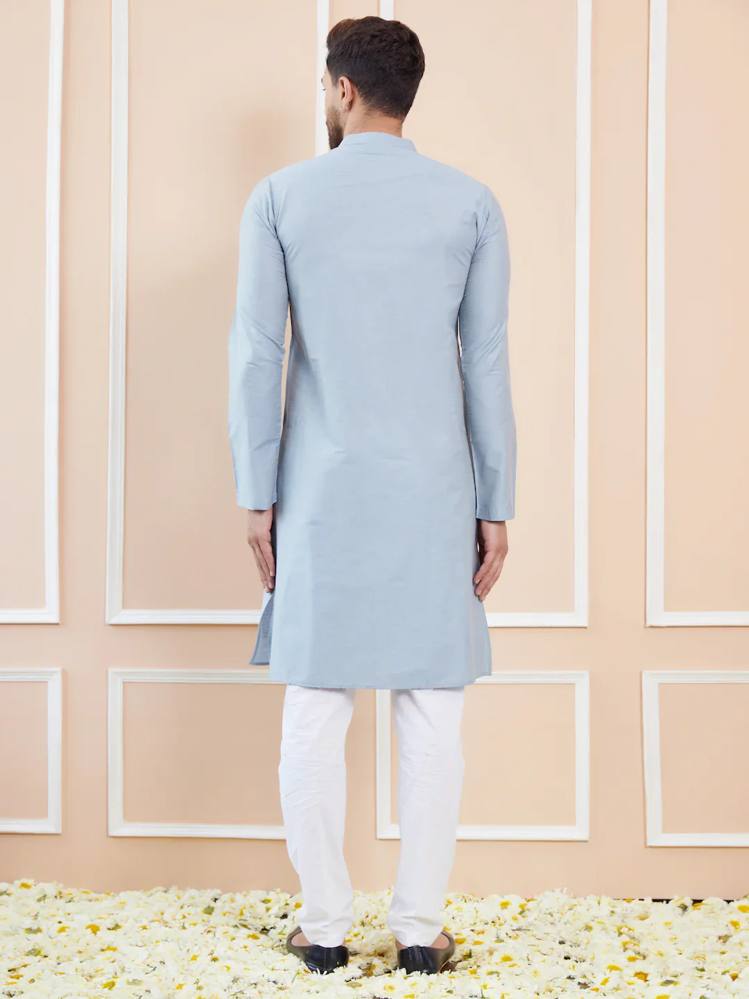 Men Blue Cotton Solid Straight Kurta - Image 3