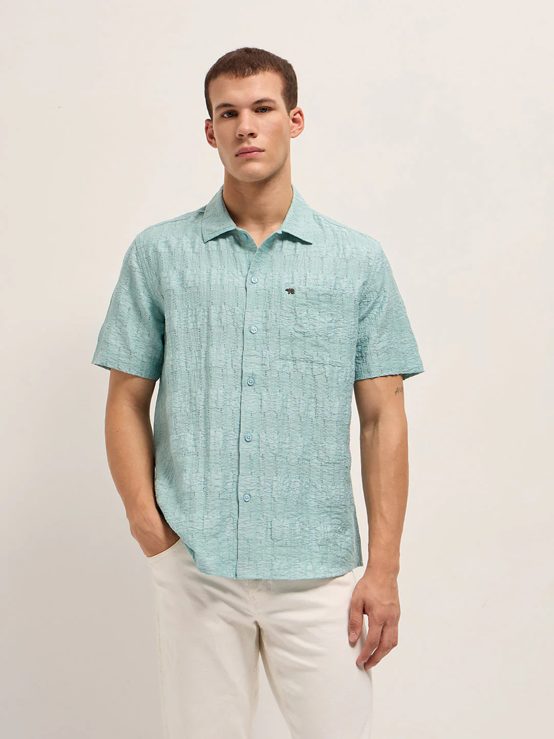 Men Blue Crinkle Textured Regular Fit Half-Sleeve Casual Shirt - Image 5