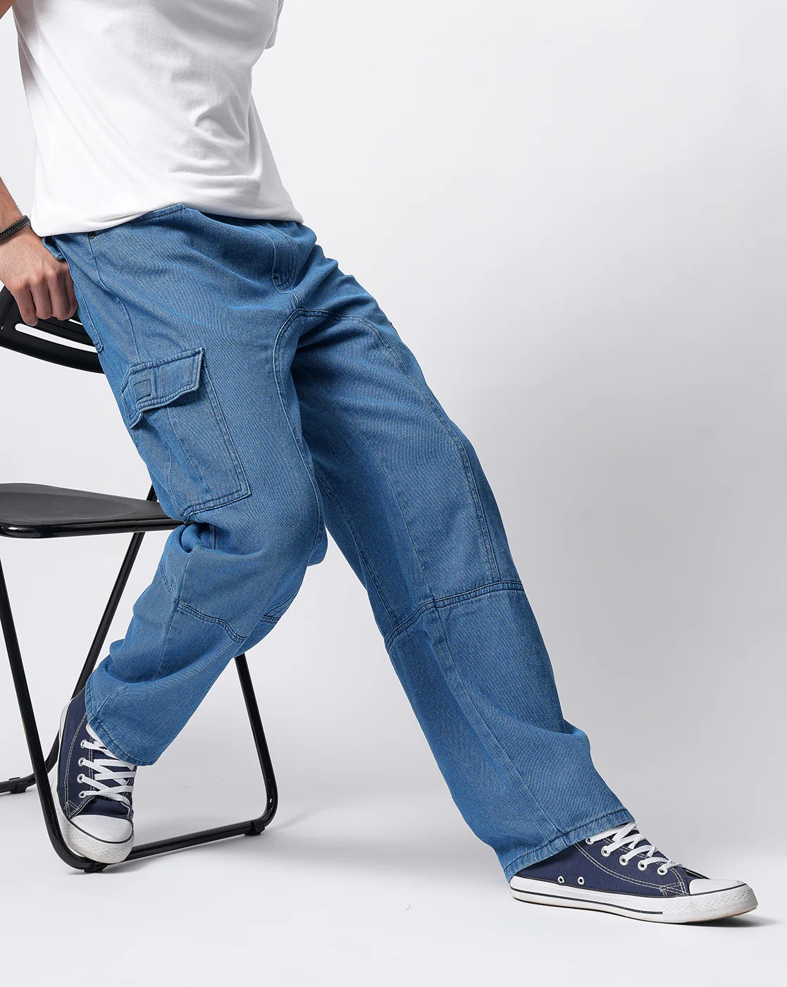Men Blue Denim Cargo Pants - Image 6
