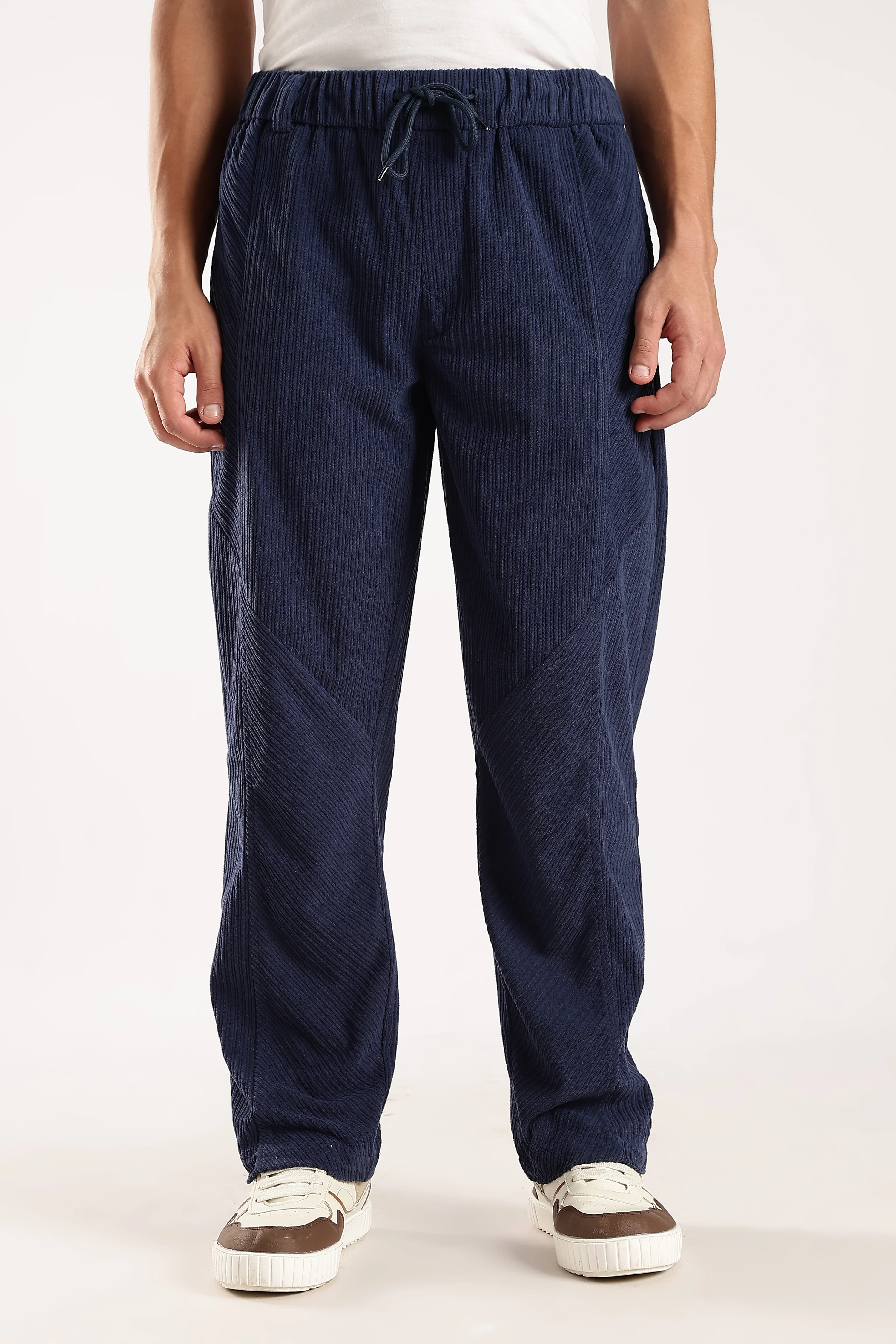 Men Blue Textured Drawcord Trousers - Image 7