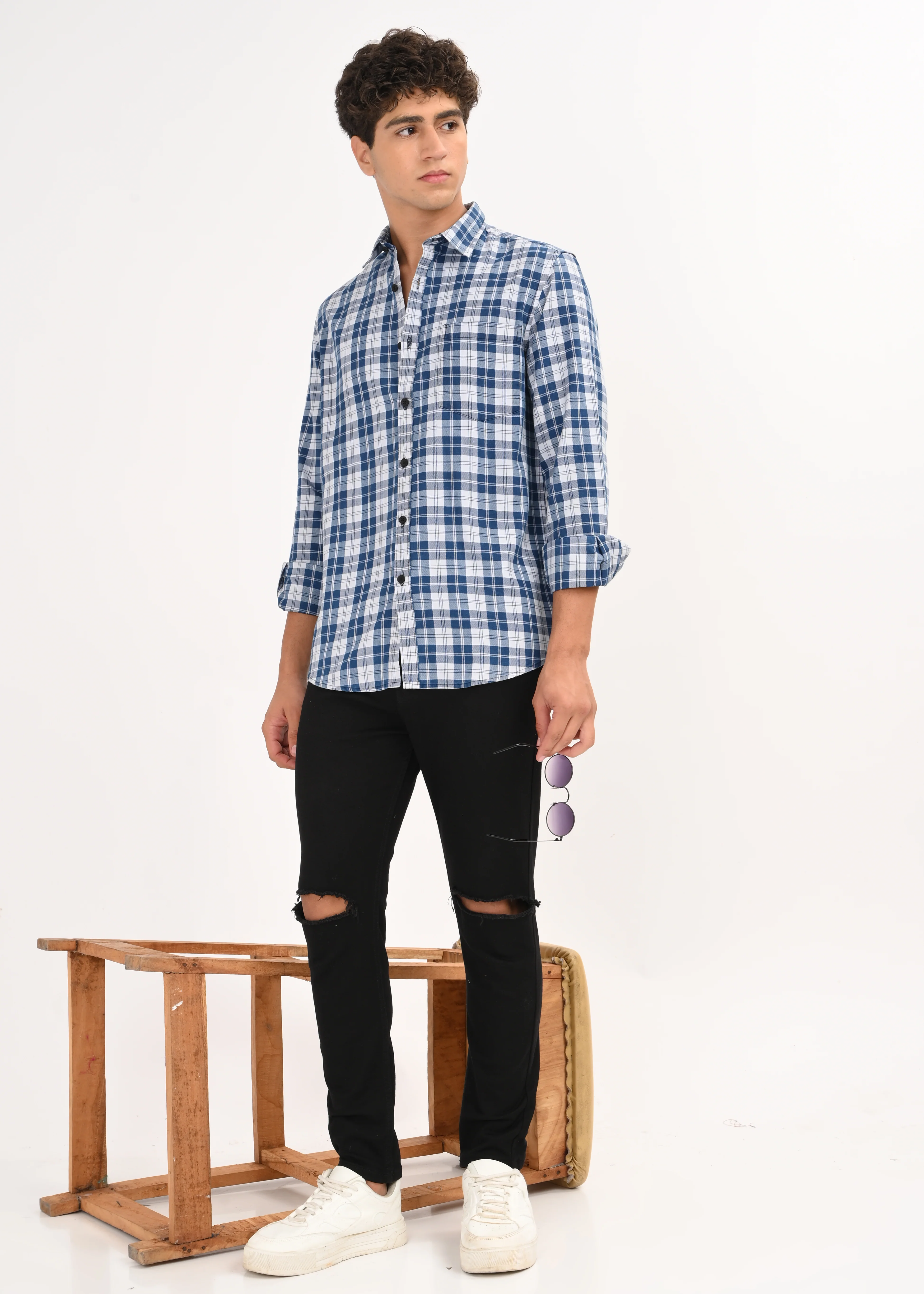 Men Blue Dyed Checked Shirt - Image 3