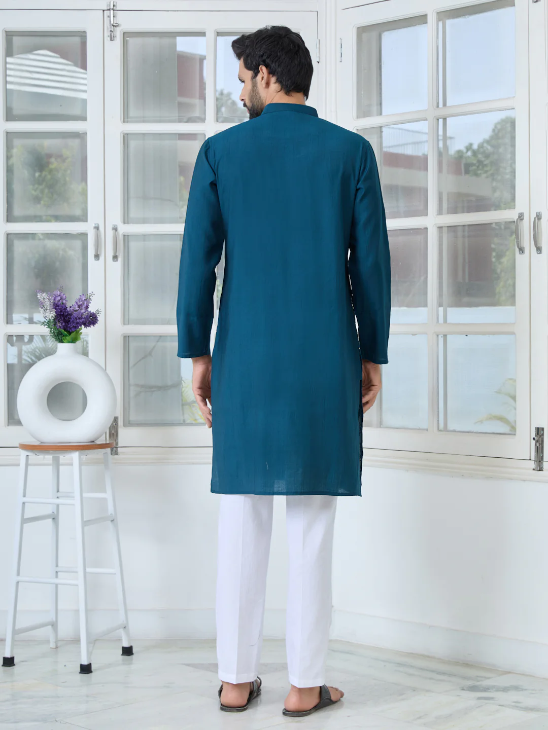 Men Blue Ethnic Motifs Embroidered Sequinned Mandarin Collar Straight Kurta - Image 3
