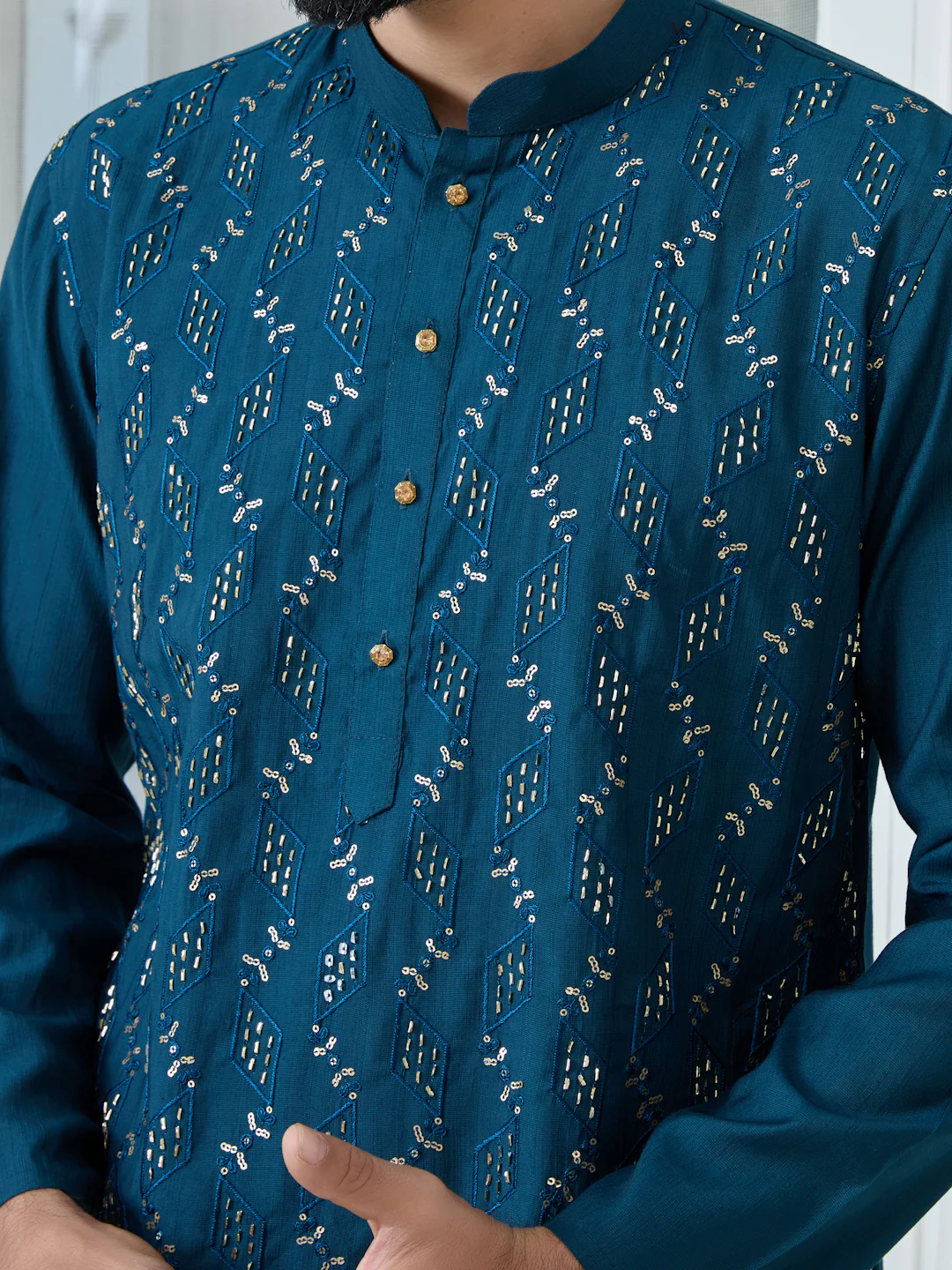Men Blue Ethnic Motifs Embroidered Sequinned Mandarin Collar Straight Kurta - Image 4