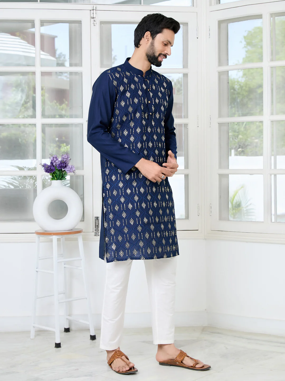 Men Blue Ethnic Motifs Embroidered Sequinned Mandarin Collar Straight Kurta - Image 3