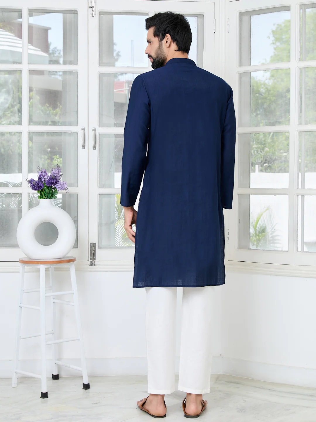 Men Blue Ethnic Motifs Embroidered Sequinned Mandarin Collar Straight Kurta - Image 4
