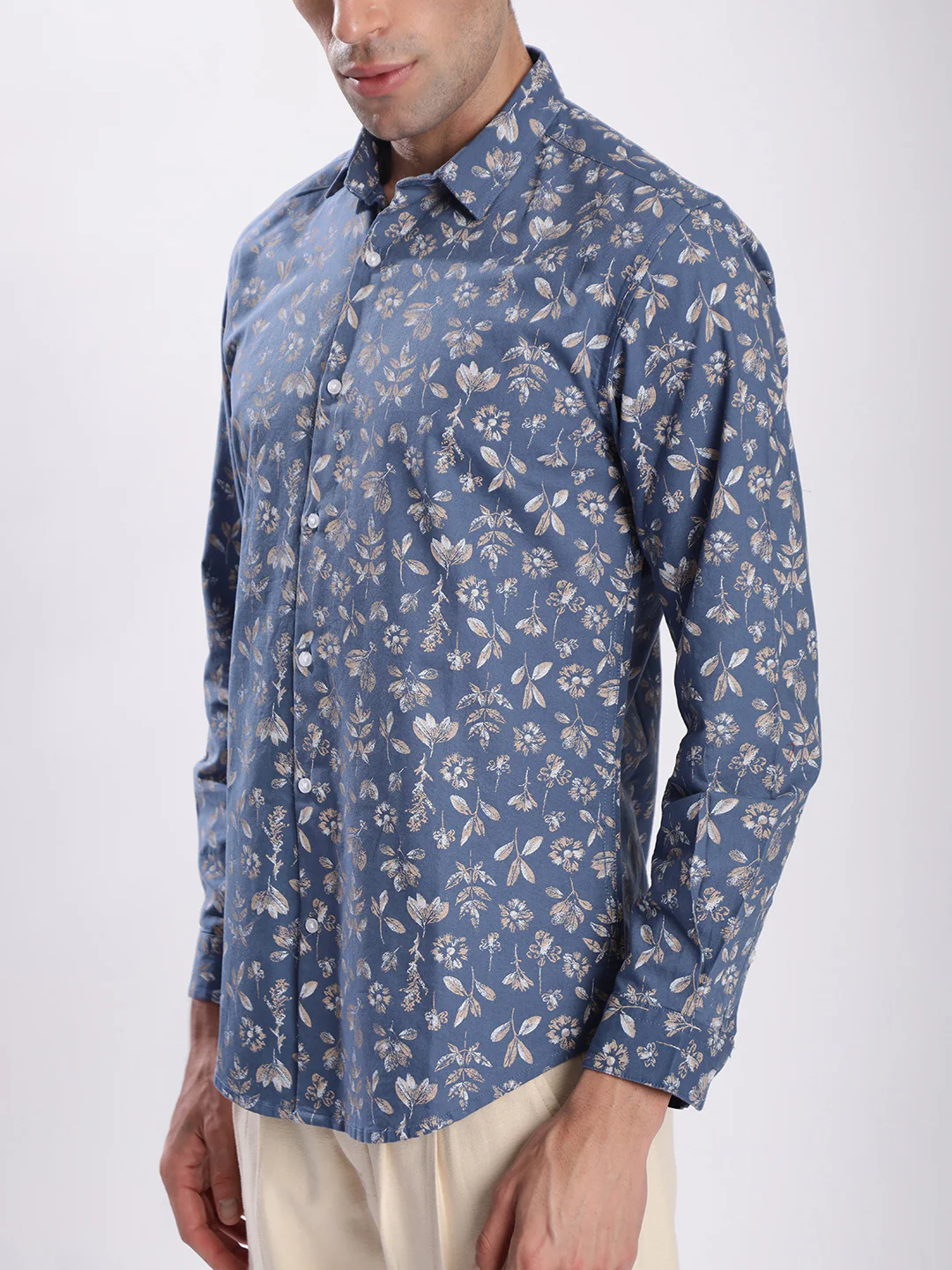 Men Blue Floral Printed Shirt - Image 4