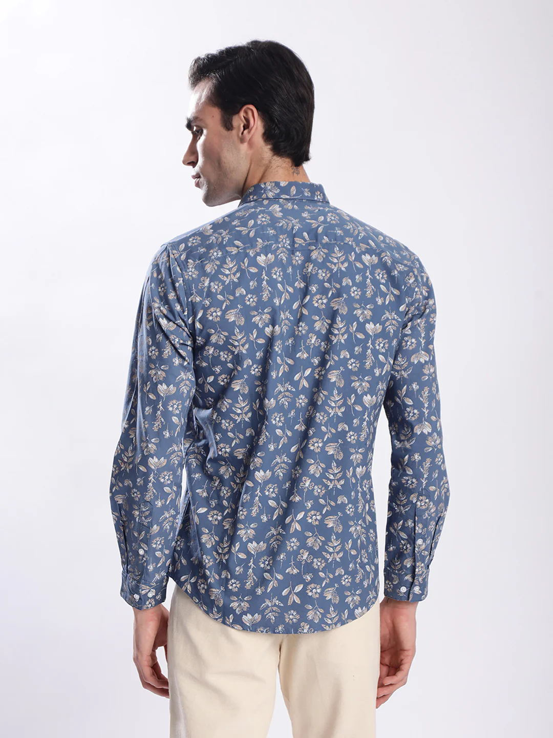 Men Blue Floral Printed Shirt - Image 5