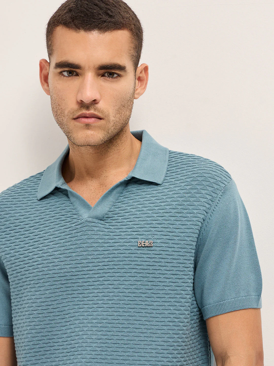 Men Blue Geometric Texture Slim Fit Polo - Image 5