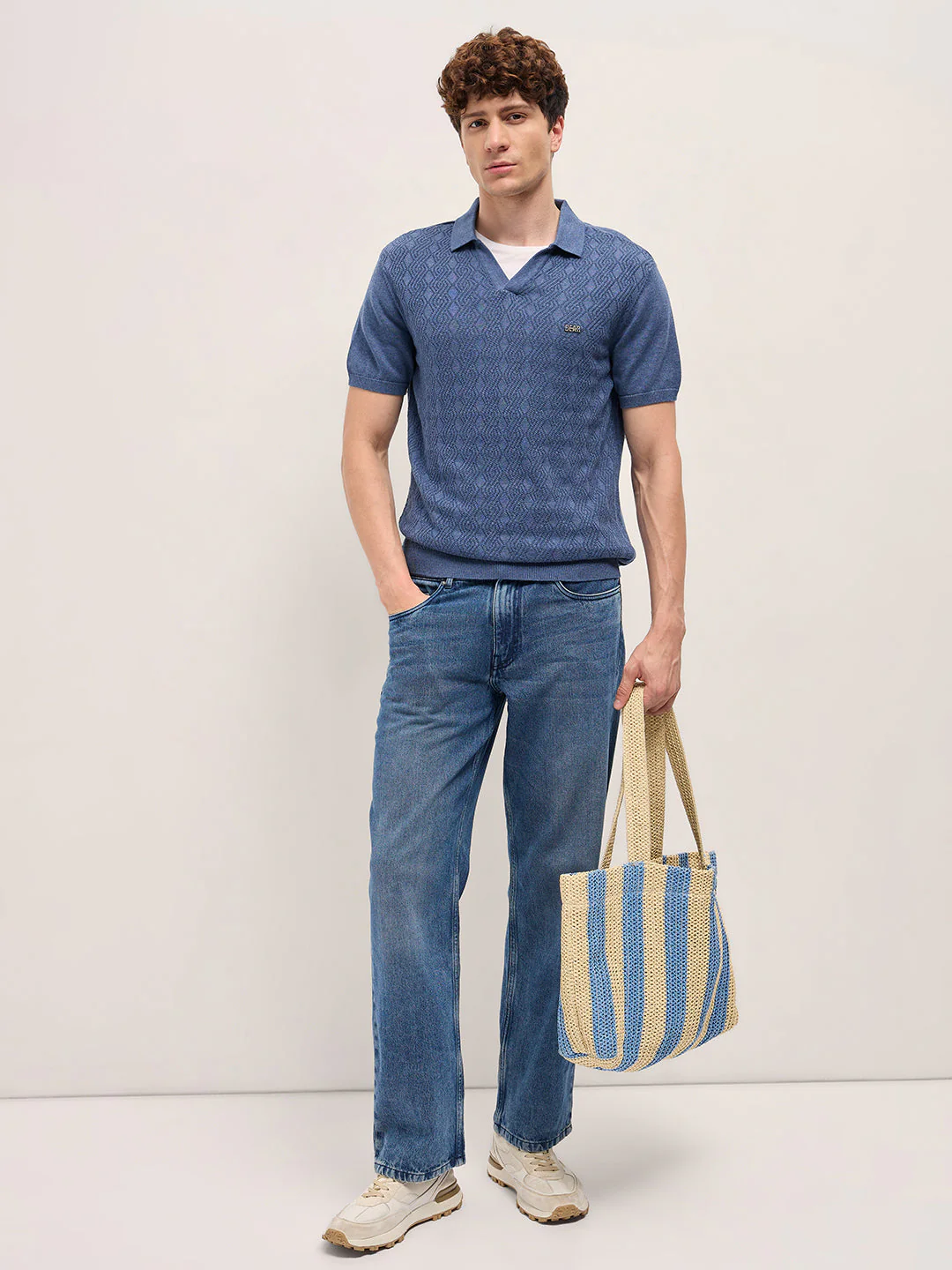 Men Blue Geometric textured Knit Slim Fit Polo - Image 4