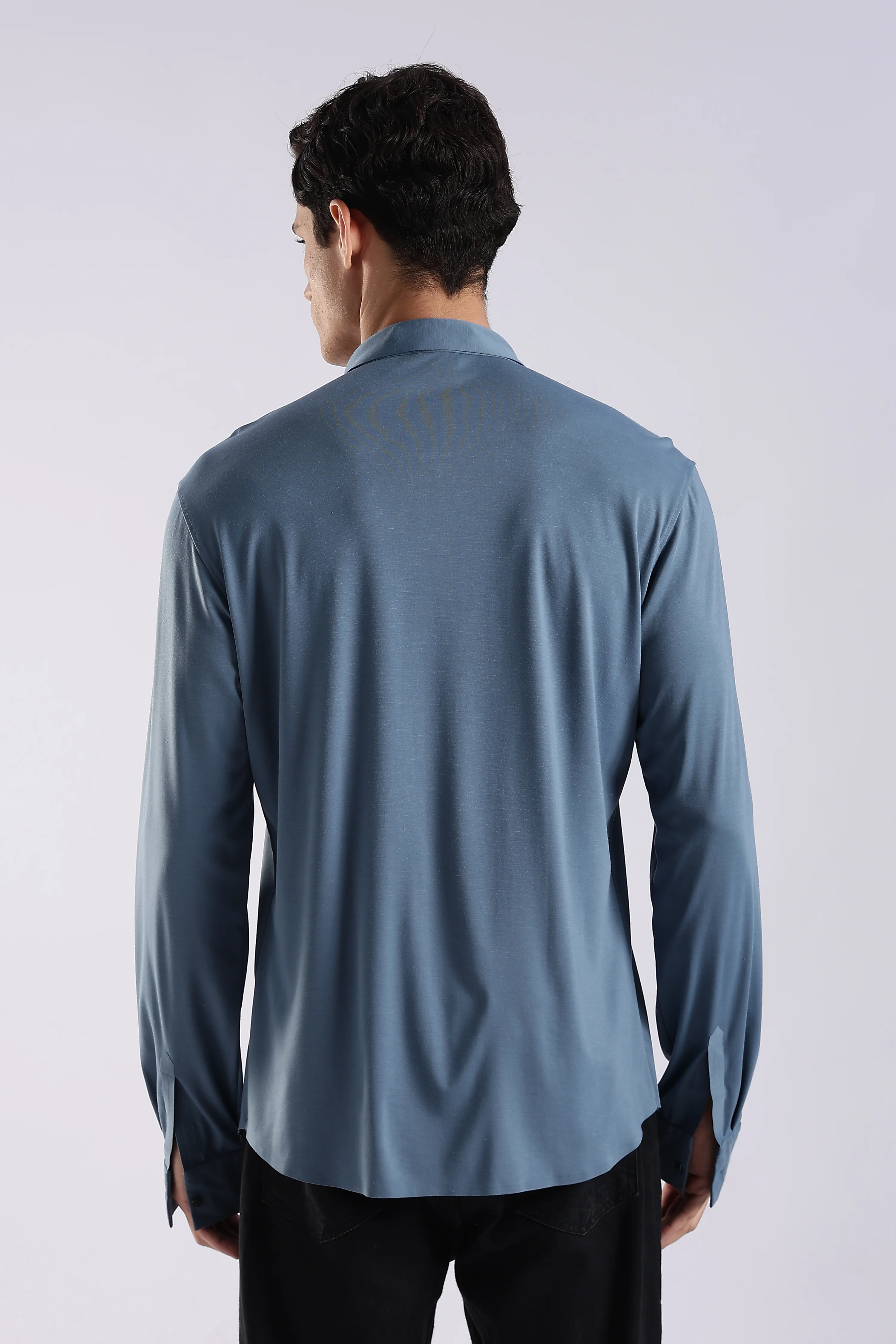 Men Blue Knitted Slim Fit Shirt - Image 2