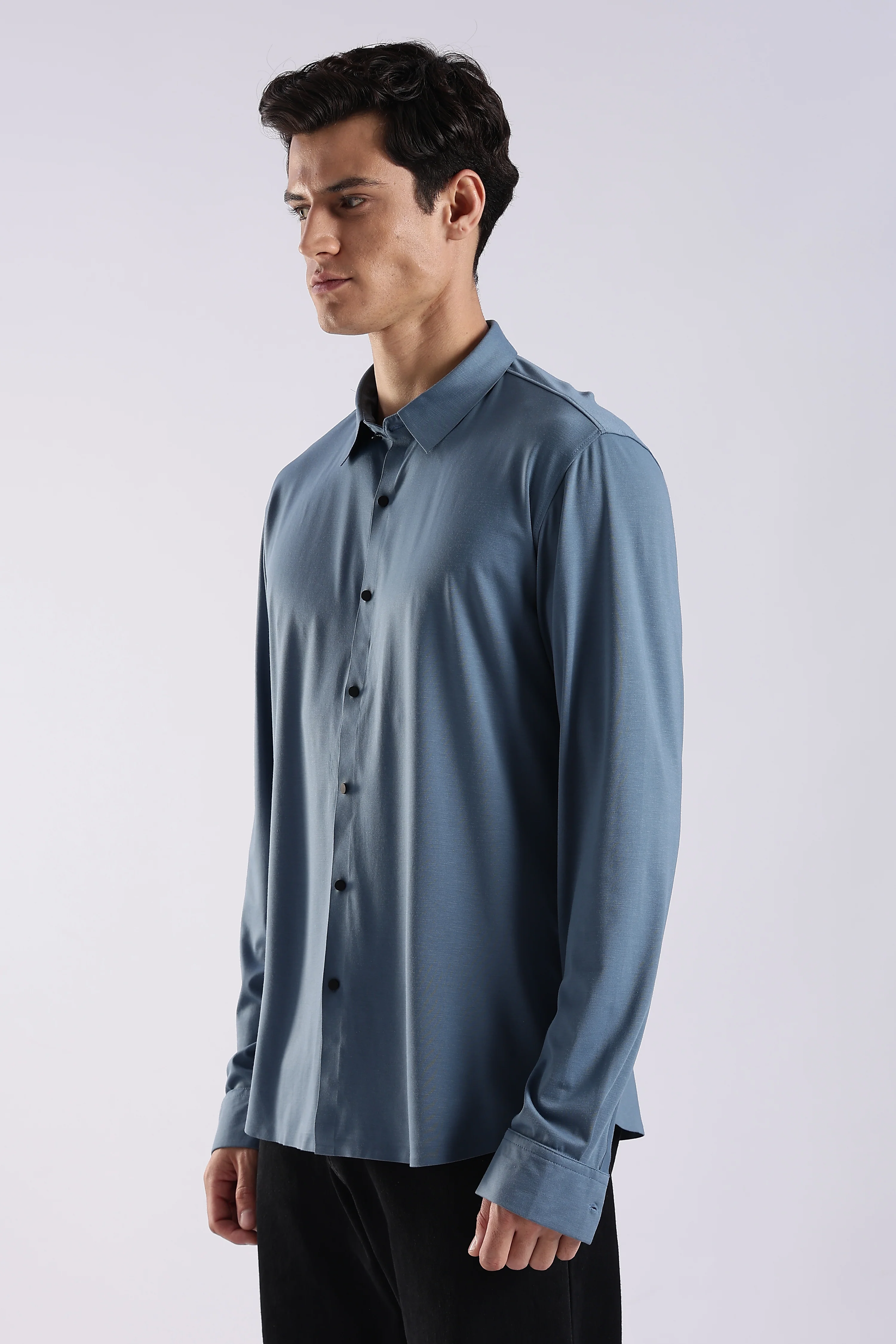 Men Blue Knitted Slim Fit Shirt - Image 3