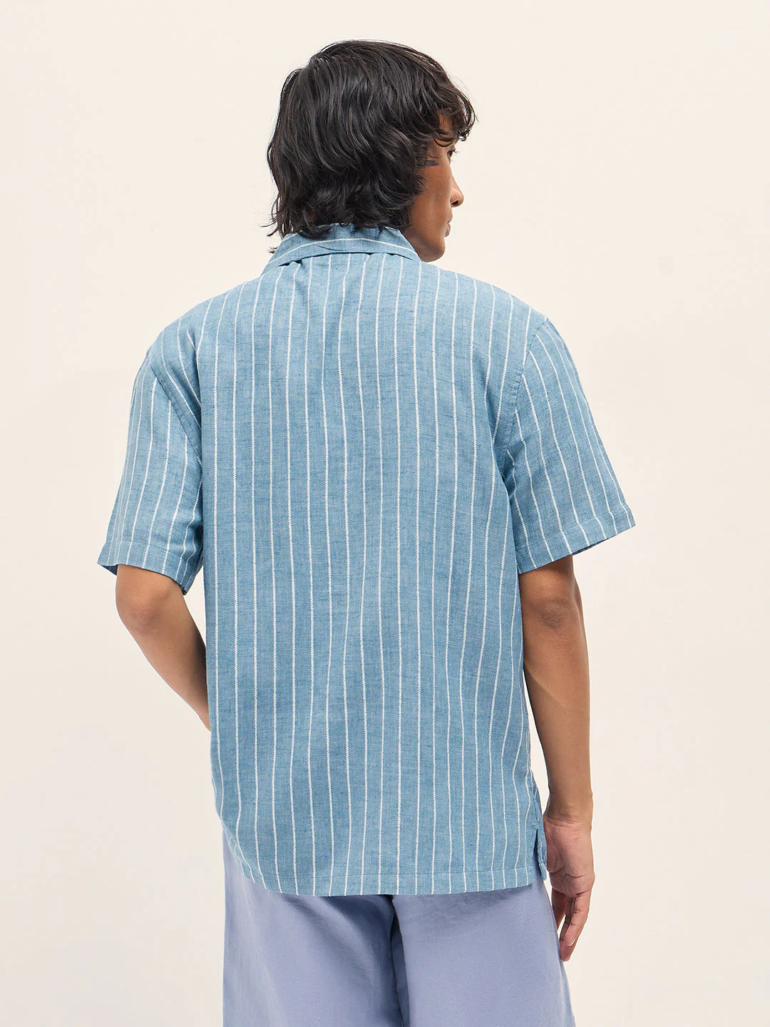 Men Blue Linen Vertical Textured Stripe Relaxed Fit Half Sleeve Casual Shirt - Image 2