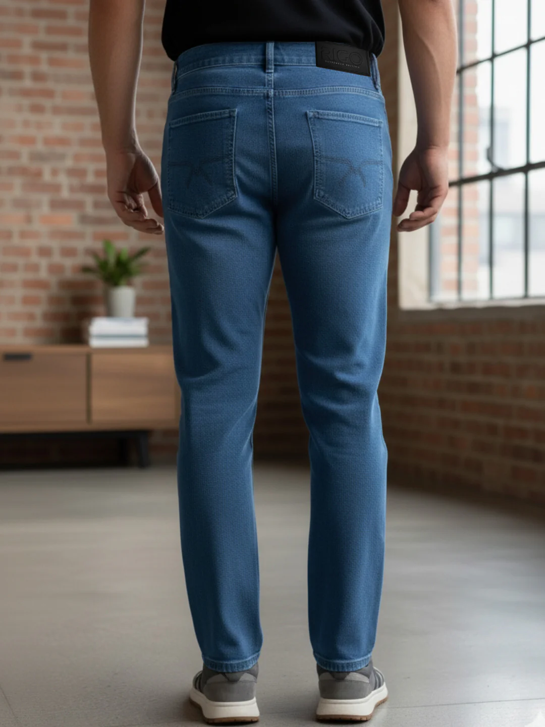 Men Blue Mid-Rise Jeans - Image 4