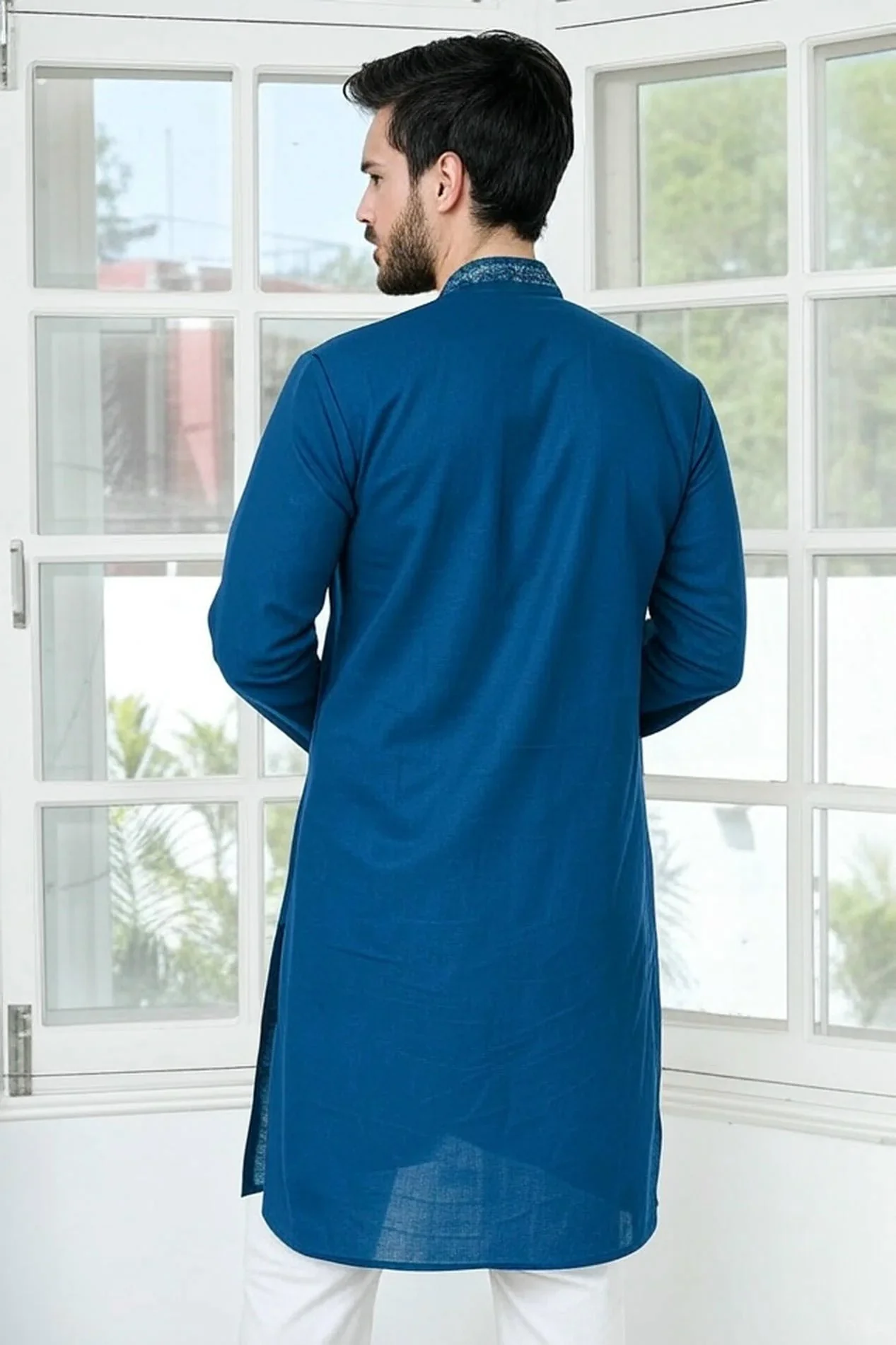 Men Blue Mirror Worked Cotton Straight Kurta - Image 3