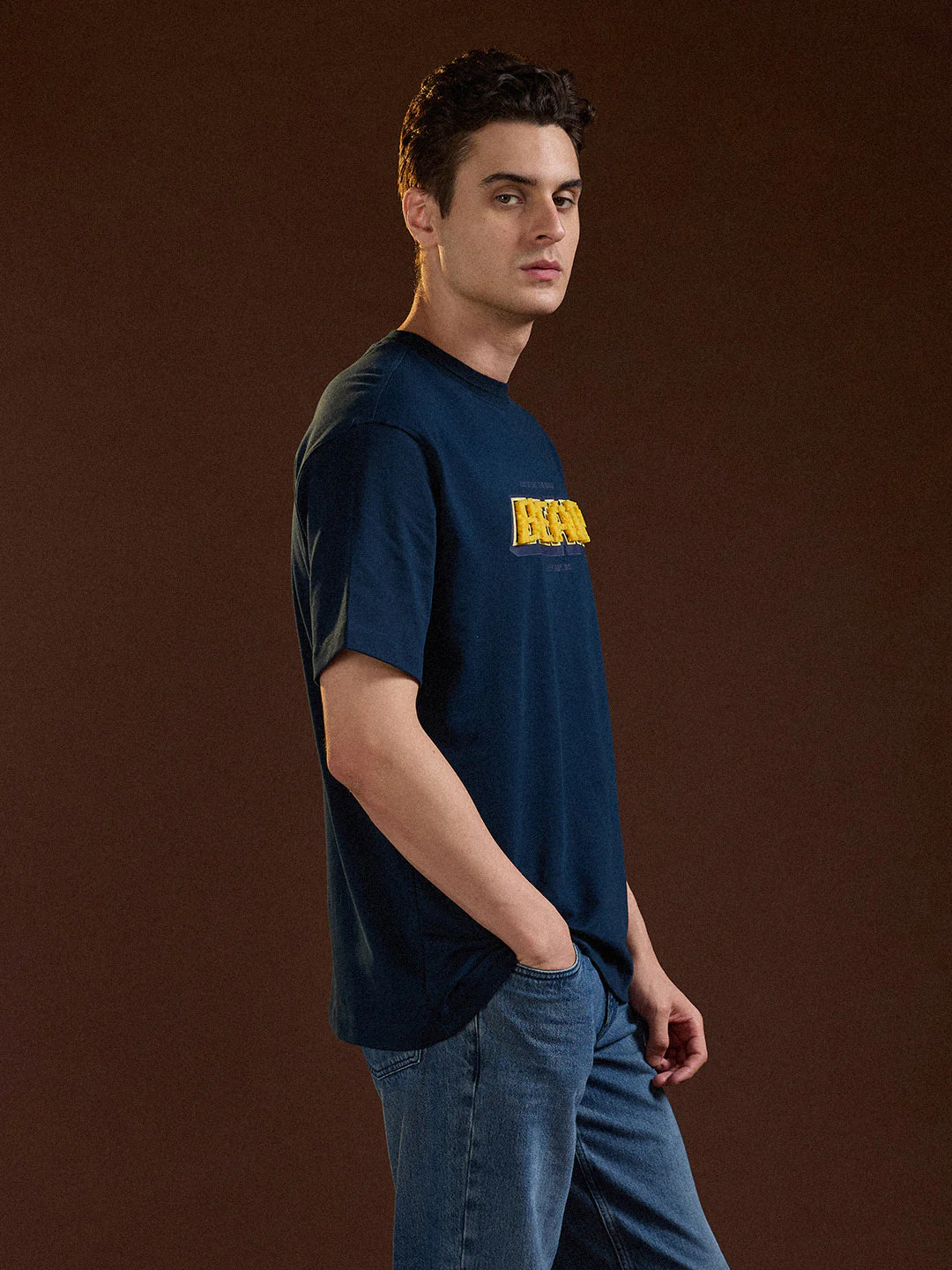 Men Blue Oversize Graphic Design Crew Neck T-shirt - Image 3