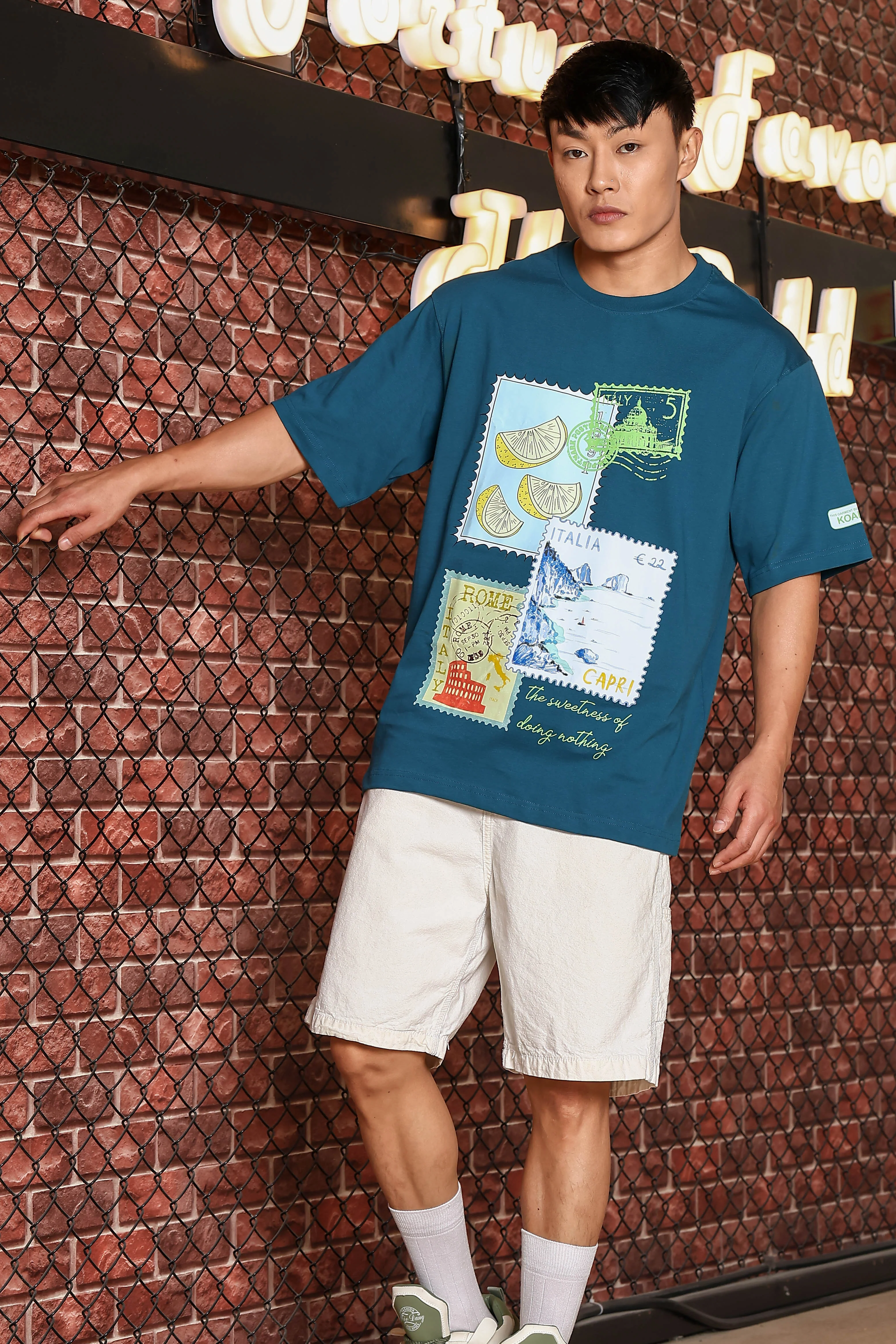 Men Blue Oversized Printed T-shirt - Image 6