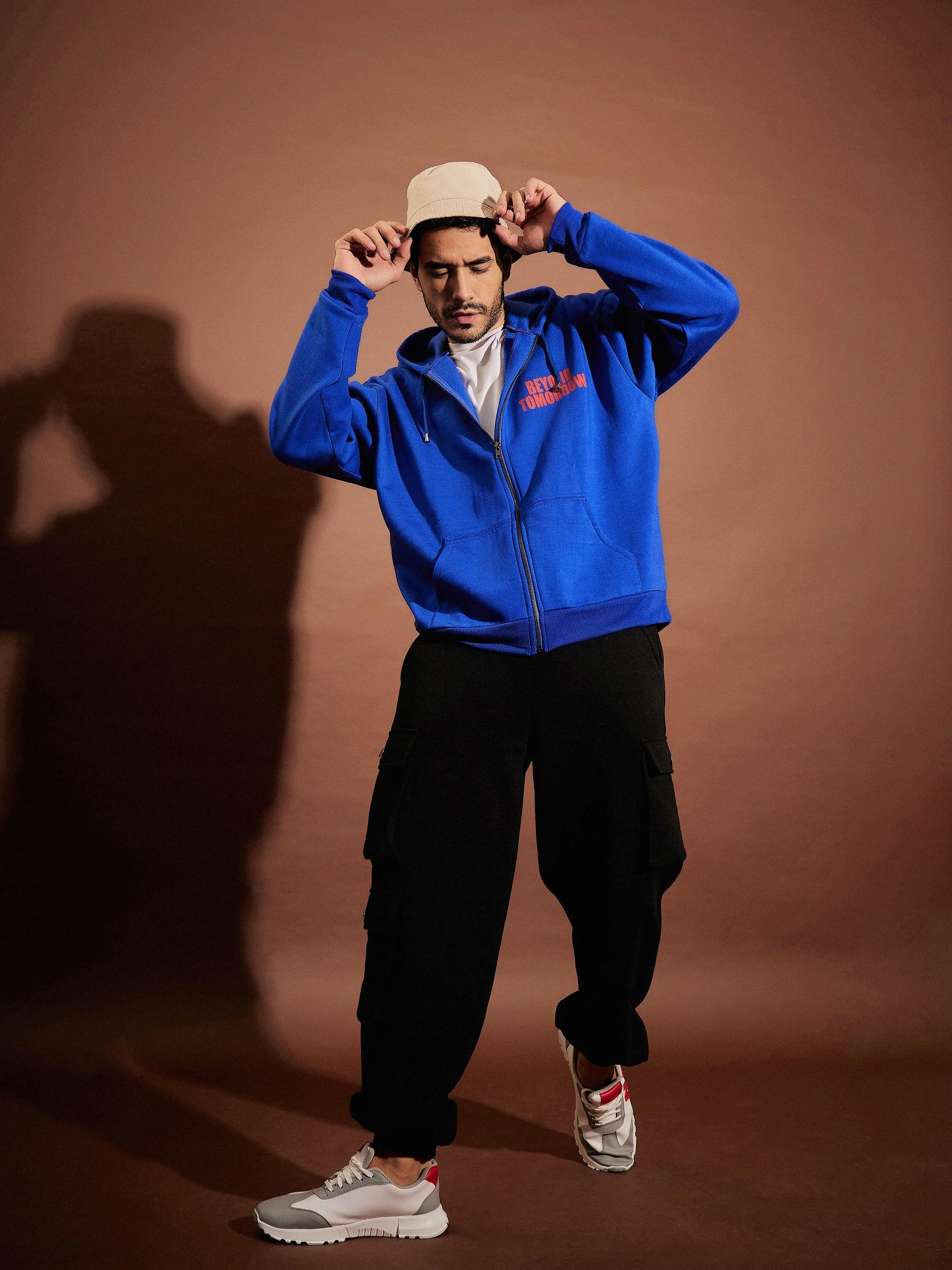 Men Blue Oversized Zipper Hoodie - Image 6