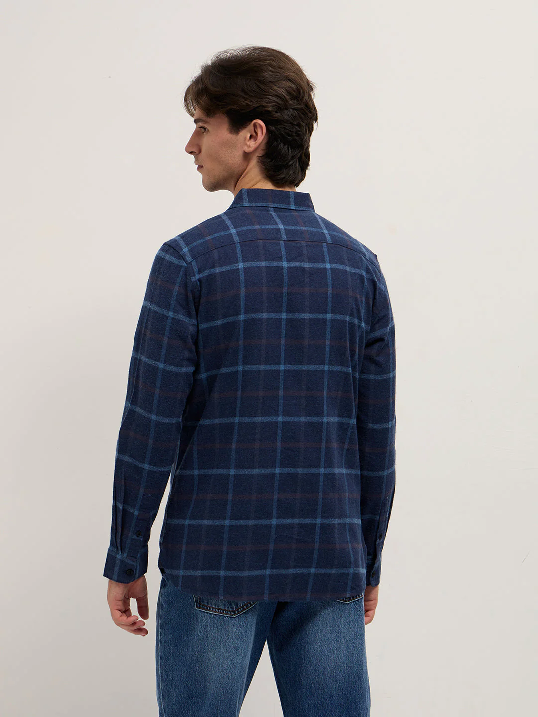 Men Blue Plaid Checks Design Slim Fit Casual Shirt - Image 2
