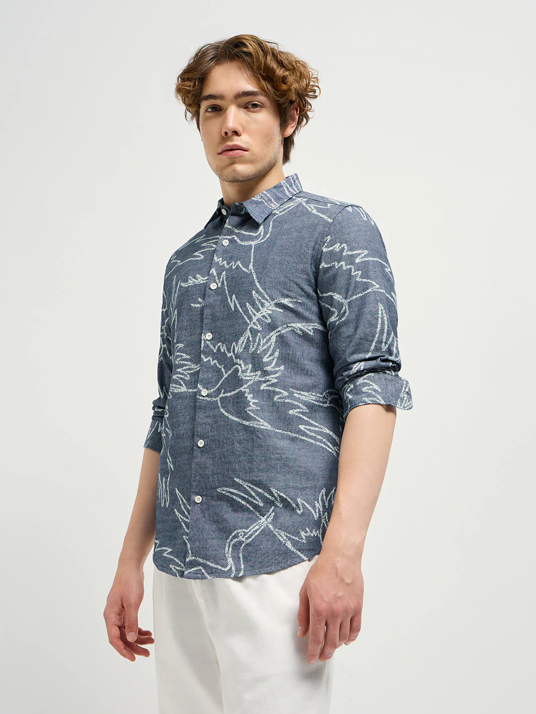 Men Blue Printed Slim Fit Casual Shirt - Image 3